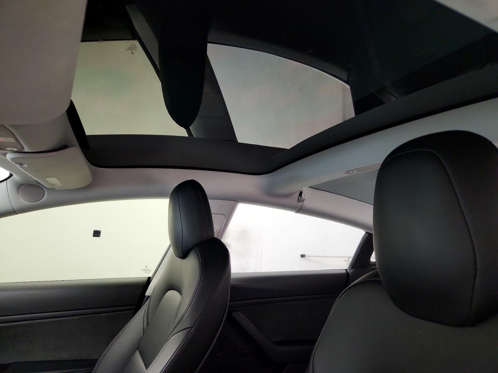 Skylight(s) & Overhead Airbags