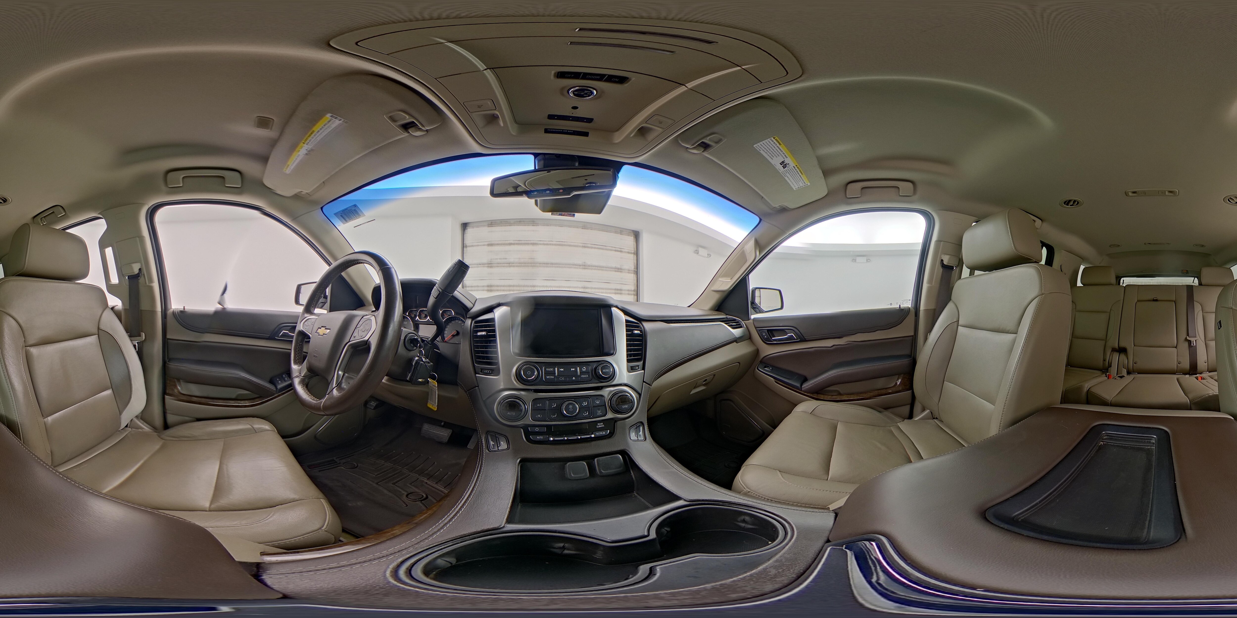 2018 Chevrolet Tahoe LT - Photo 25