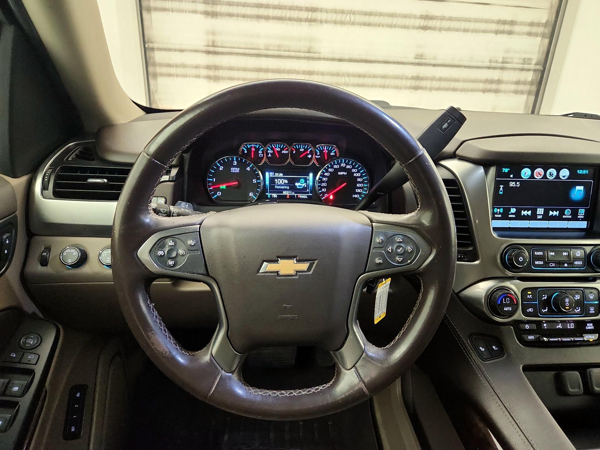 Thumbnail: 2018 Chevrolet Tahoe - 10