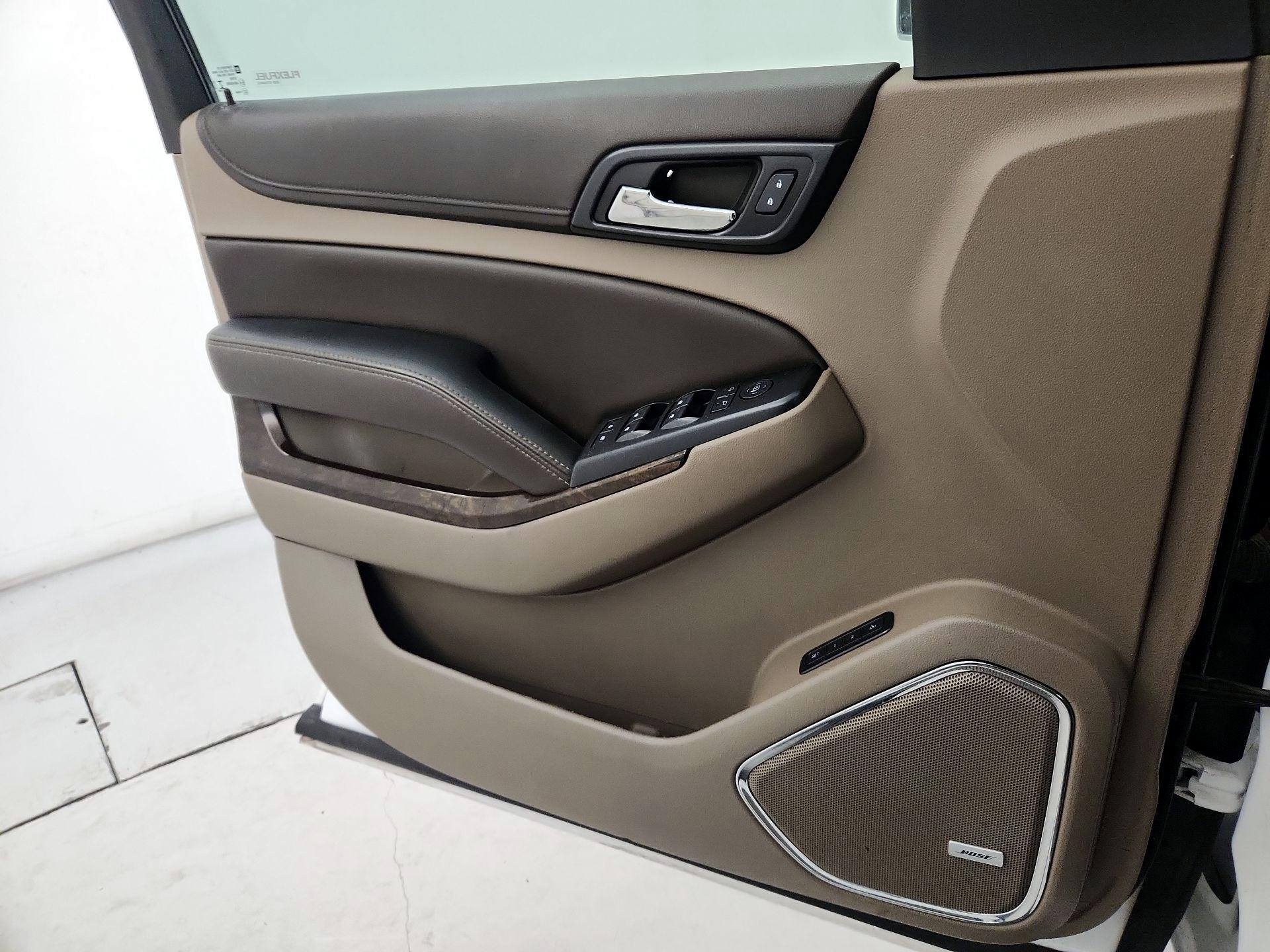 Thumbnail: 2018 Chevrolet Tahoe - 12