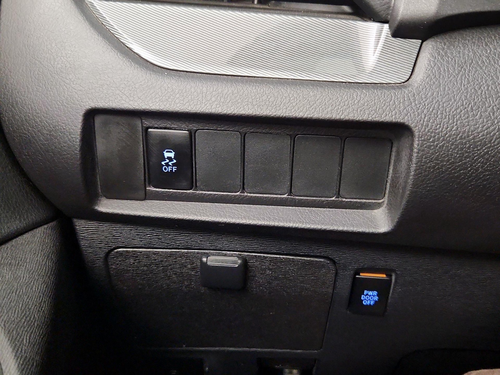 2017 Toyota Sienna SE - Photo 14
