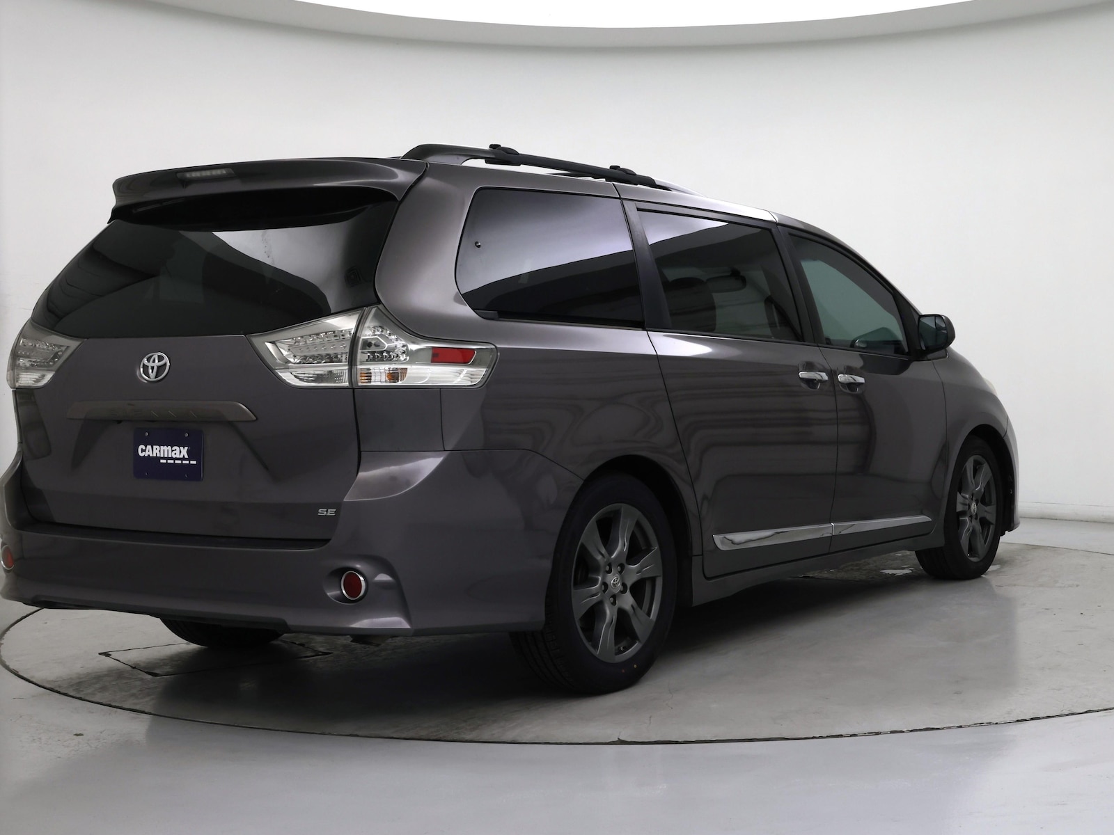 2017 Toyota Sienna SE - Photo 9