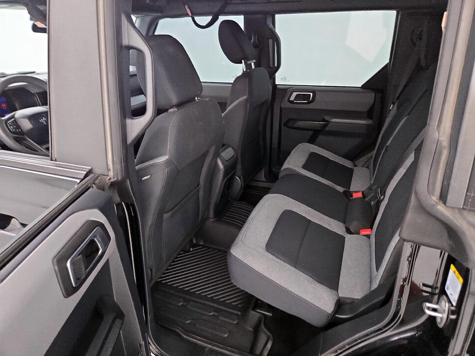 2021 Ford Bronco 4-Door Base - Photo 20