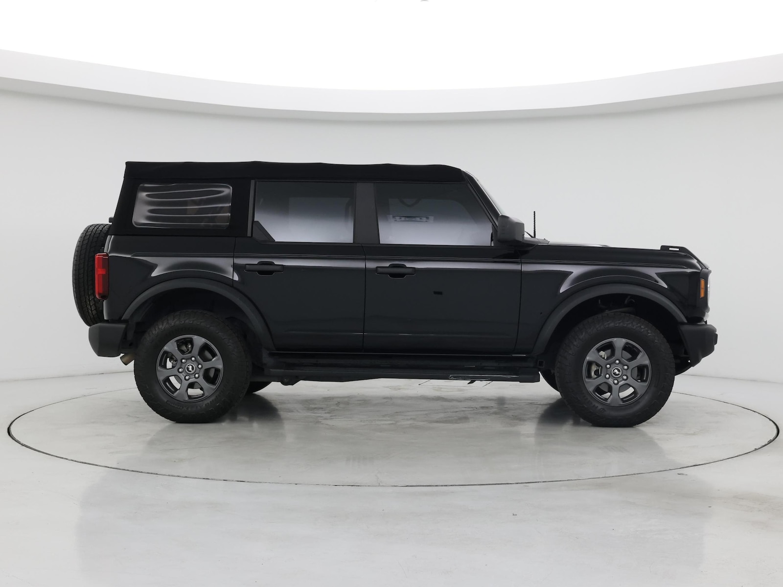 2021 Ford Bronco 4-Door Base - Photo 8