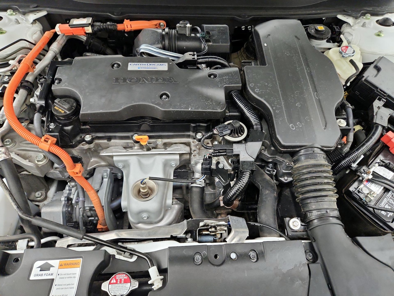 2018 Honda Accord Hybrid Touring - Photo 23