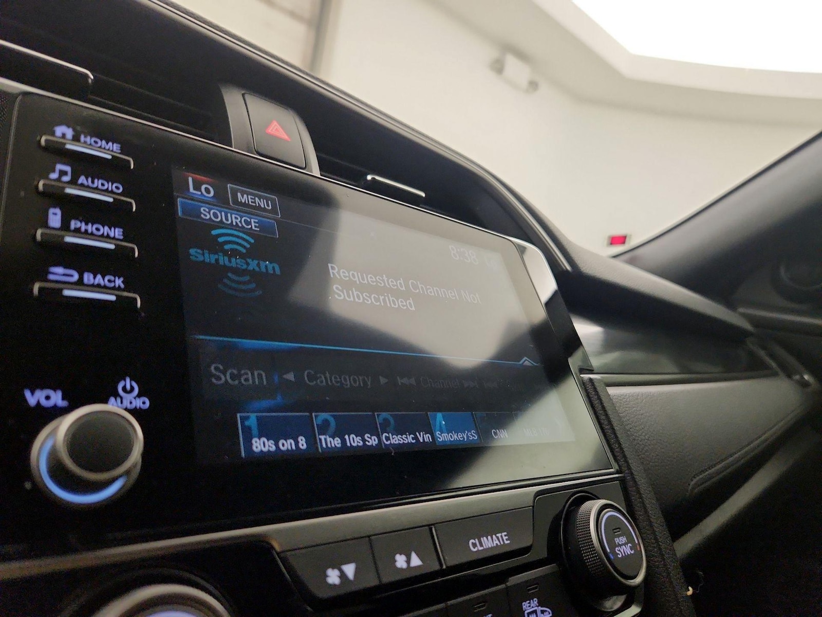 2021 Honda Civic Hatchback EX - Photo 16