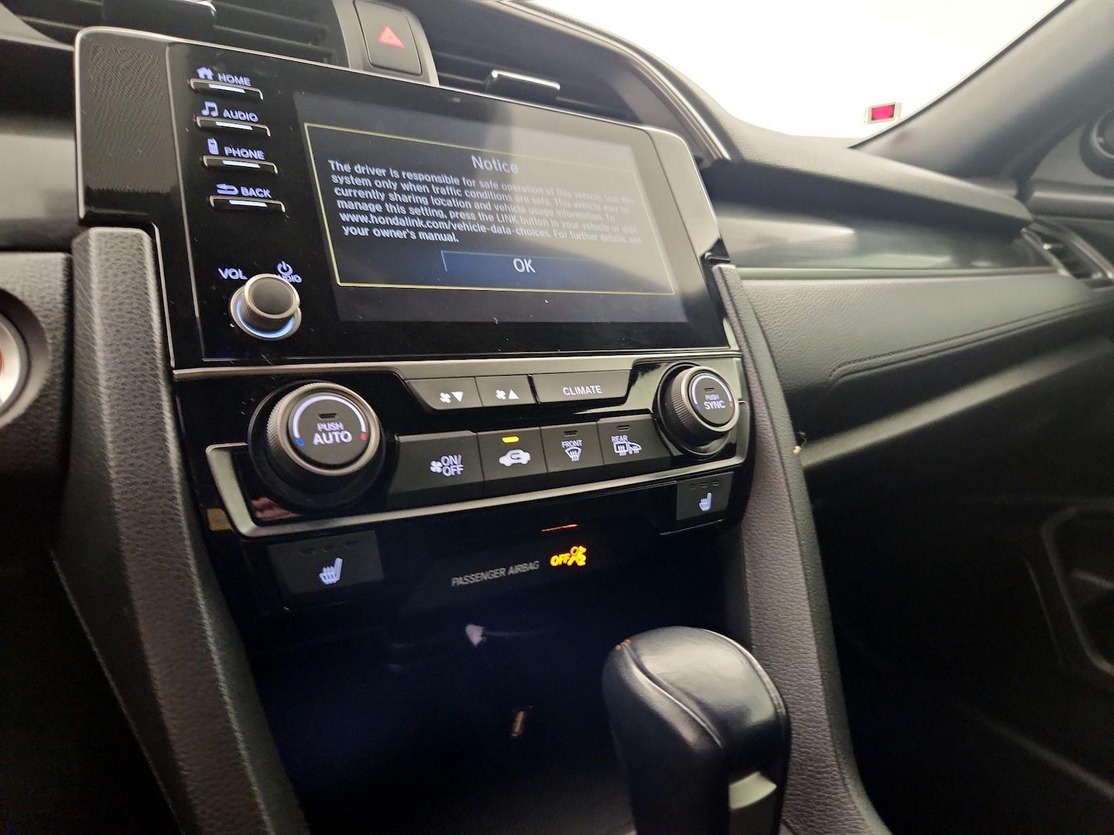 2021 Honda Civic Hatchback EX - Photo 17