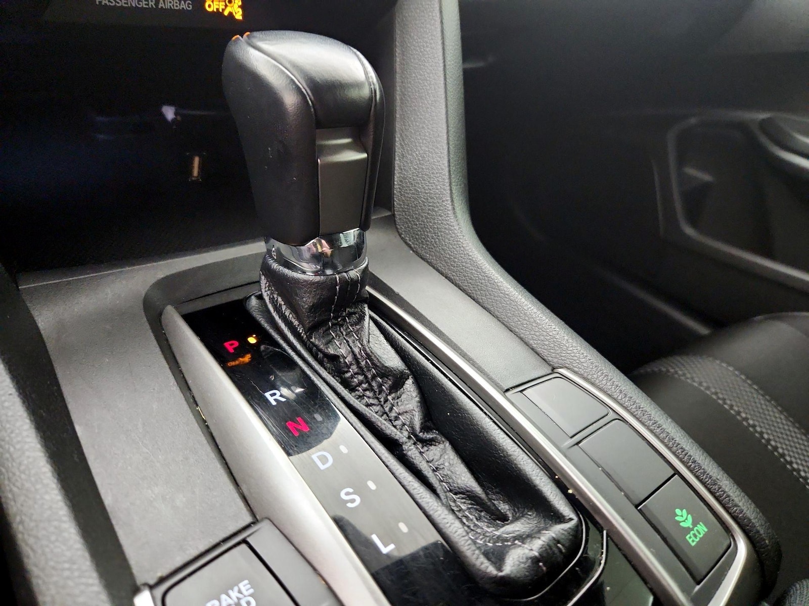 2021 Honda Civic Hatchback EX - Photo 18