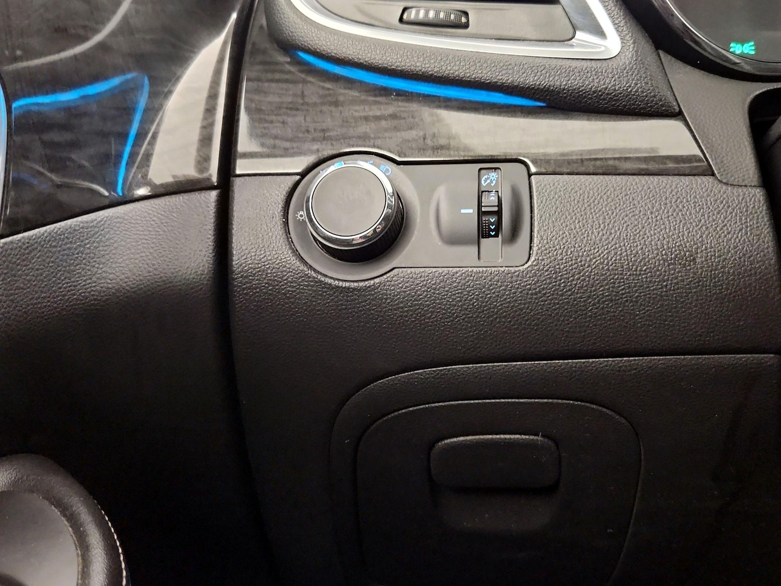 2015 Buick Encore Base - Photo 12