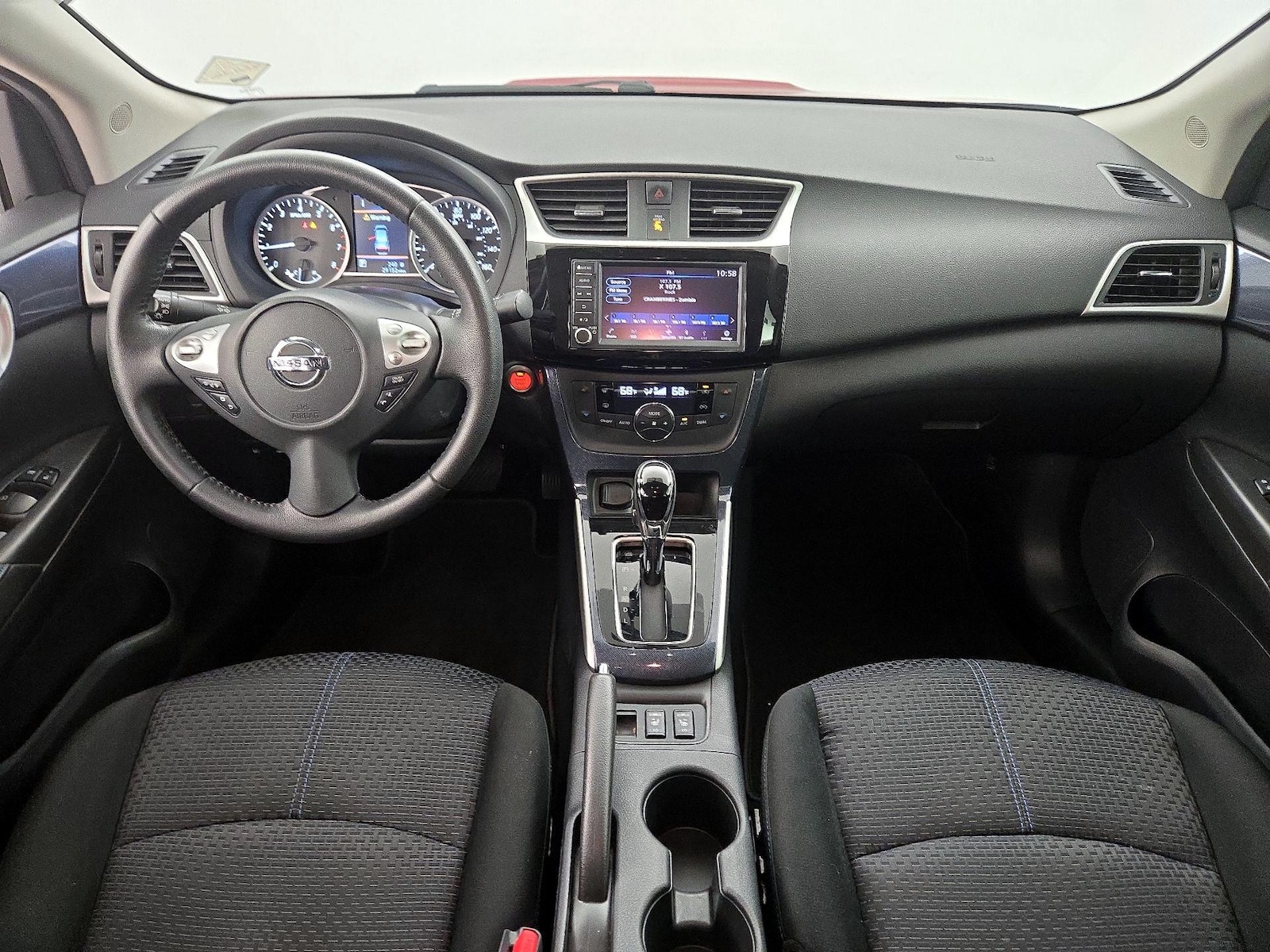2019 Nissan Sentra SR - Photo 10