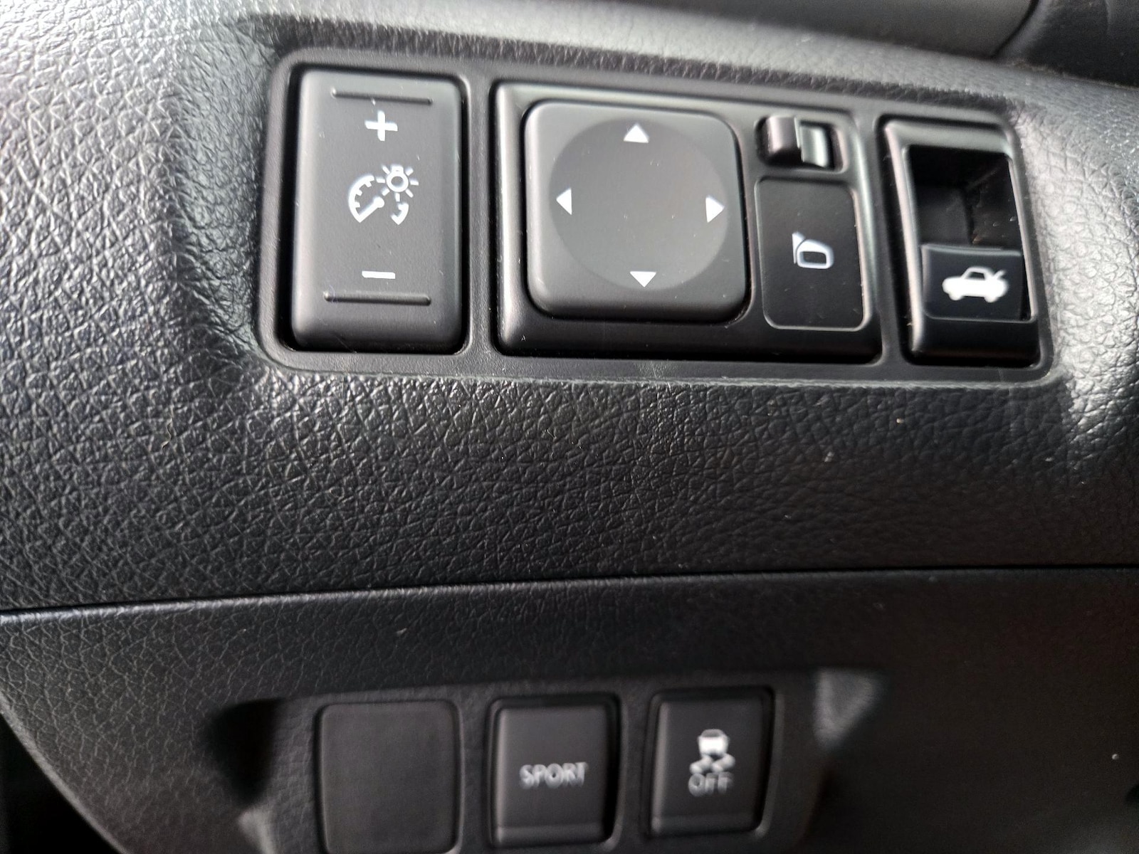2019 Nissan Sentra SR - Photo 14