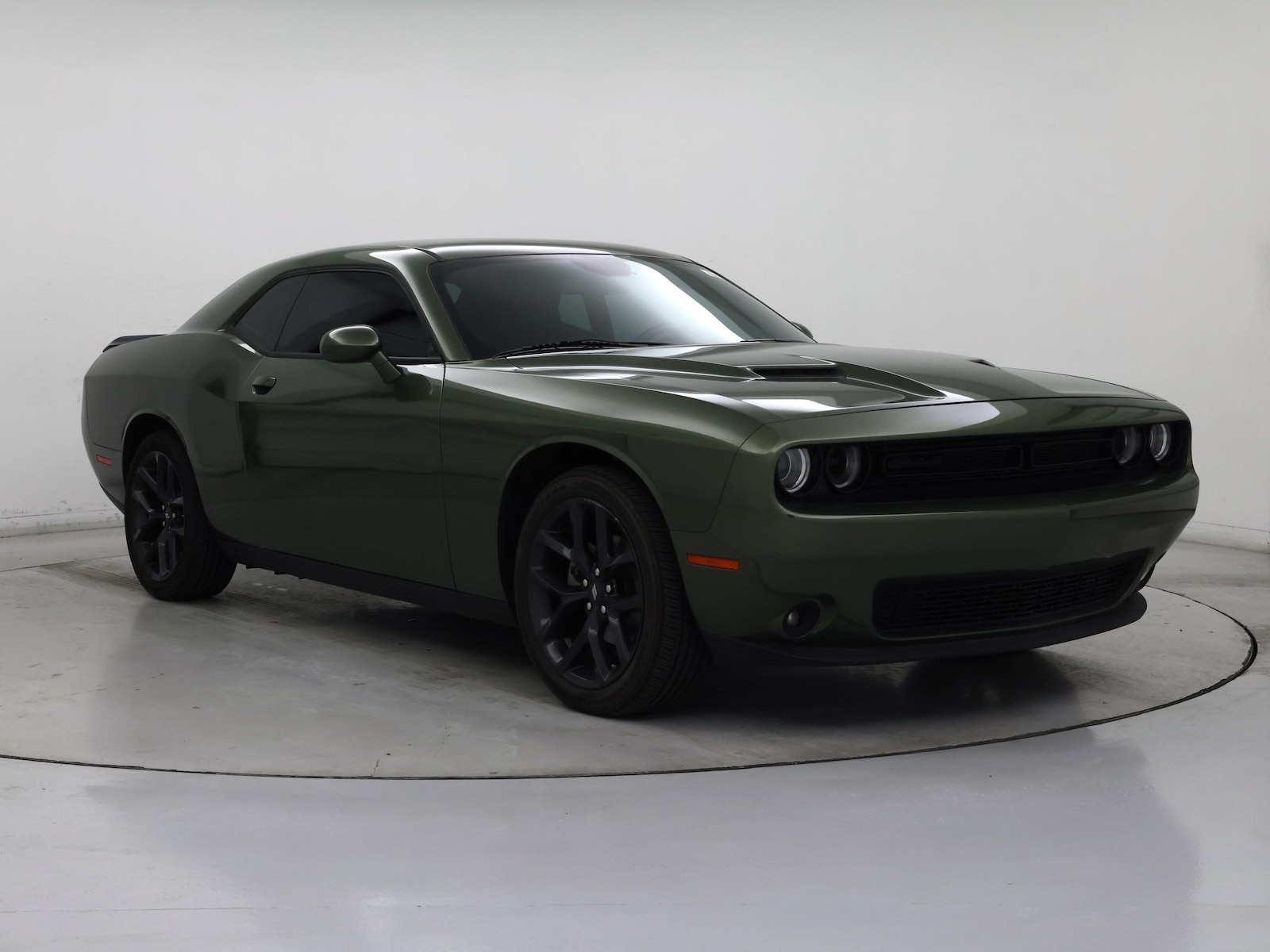 2021 Dodge Challenger SXT - Photo 2