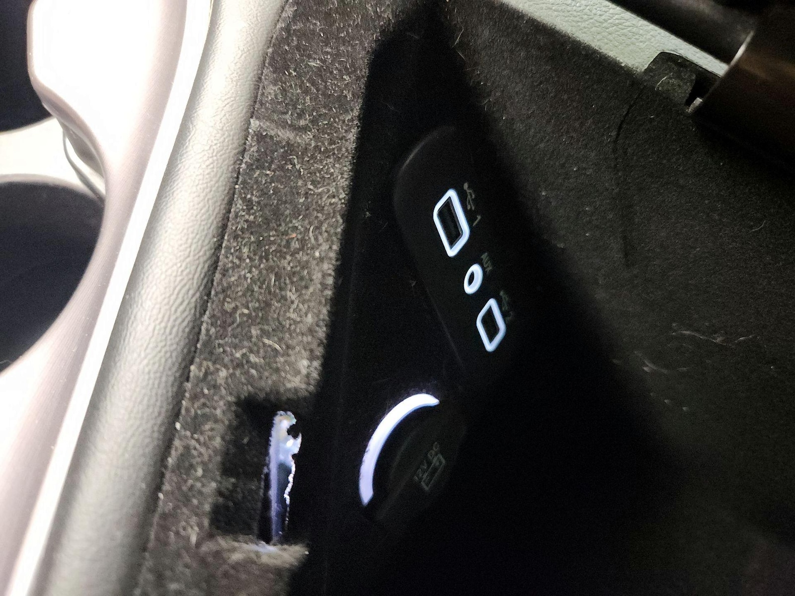 2021 Dodge Challenger SXT - Photo 19