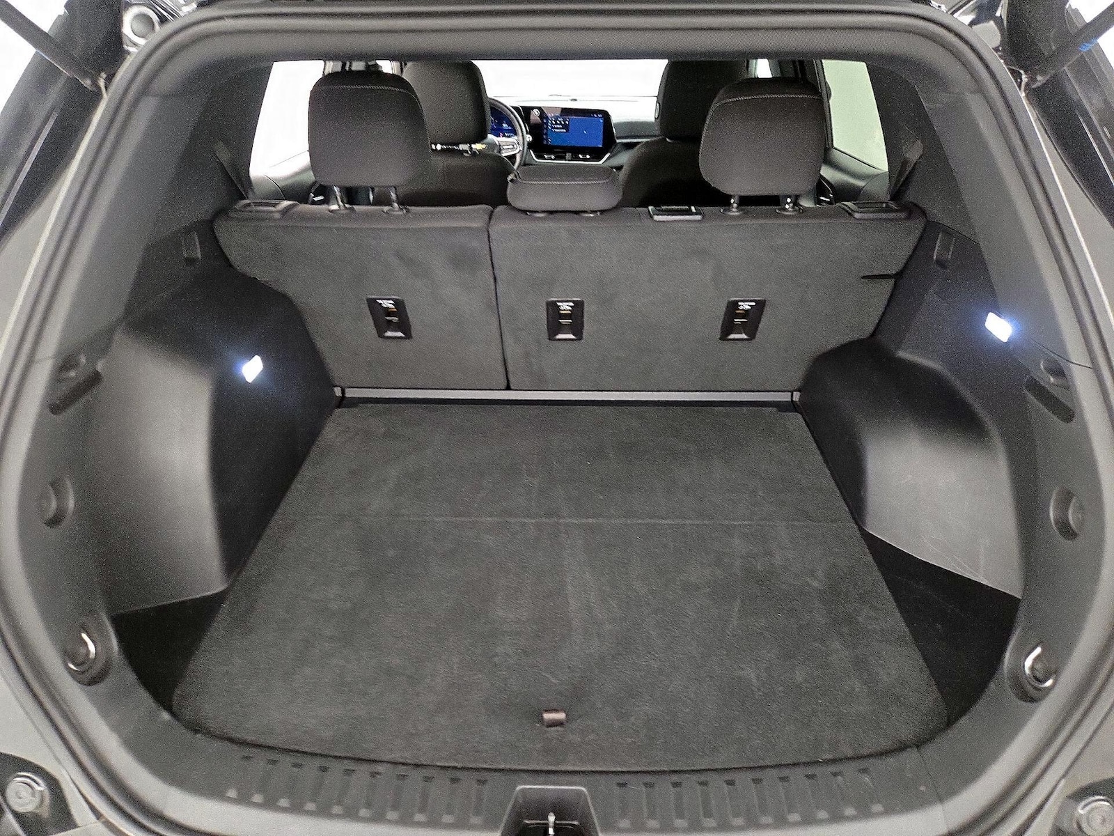 2025 Chevrolet Equinox LT - Photo 22