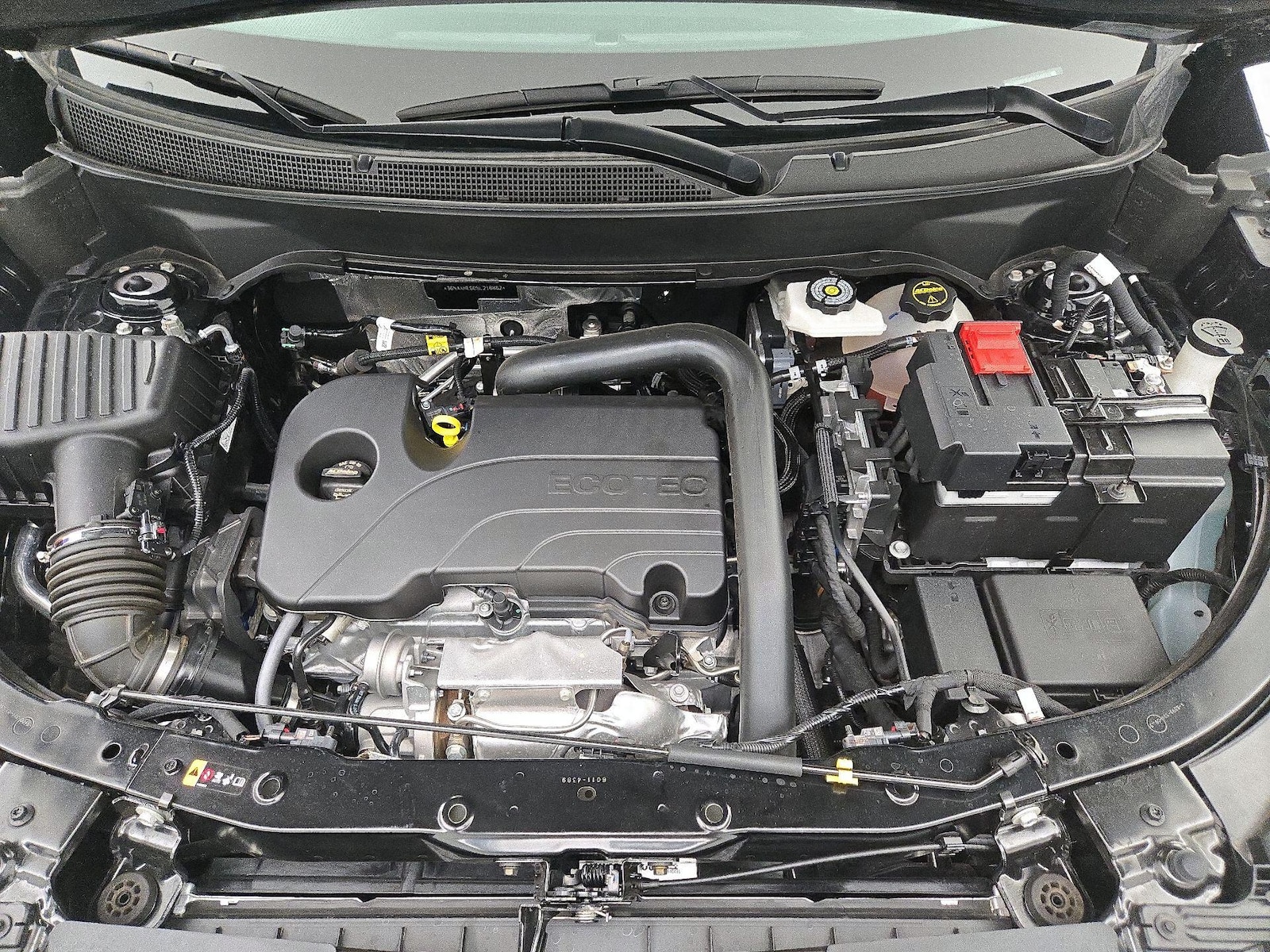 2025 Chevrolet Equinox LT - Photo 23