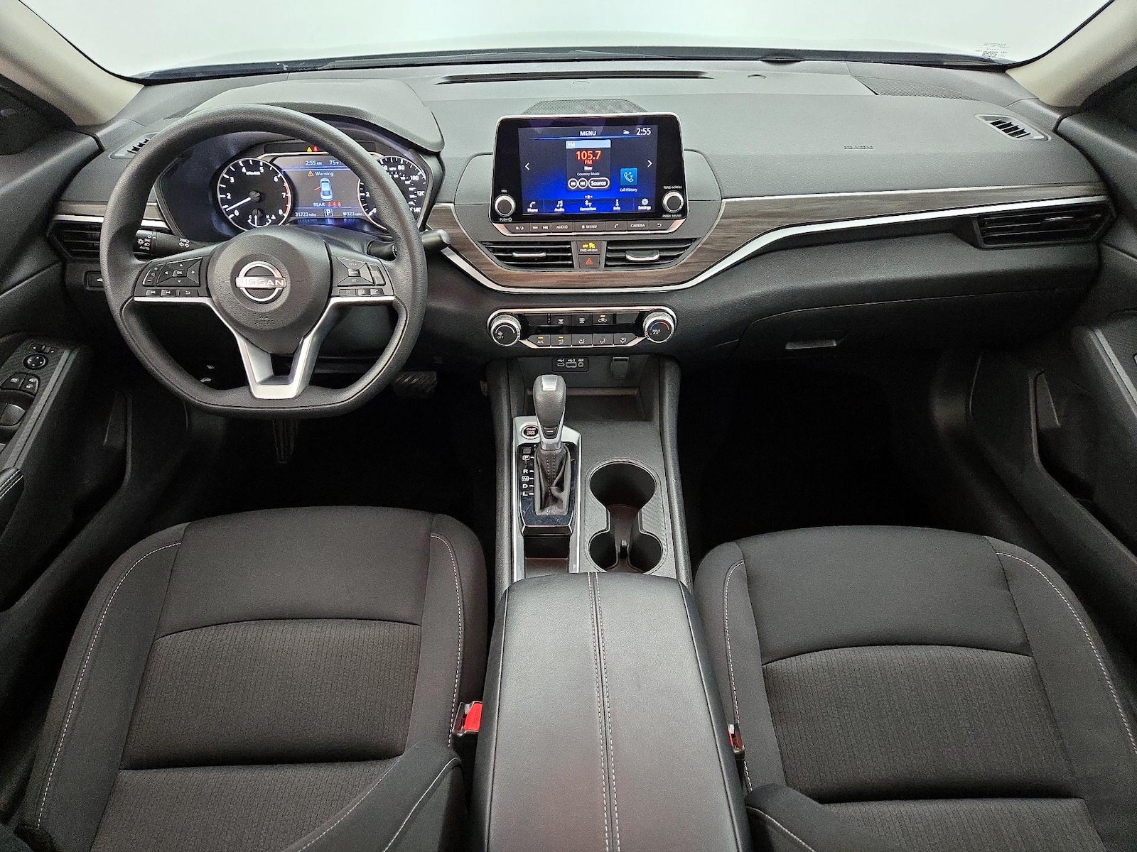 2025 Nissan Altima SV - Photo 10