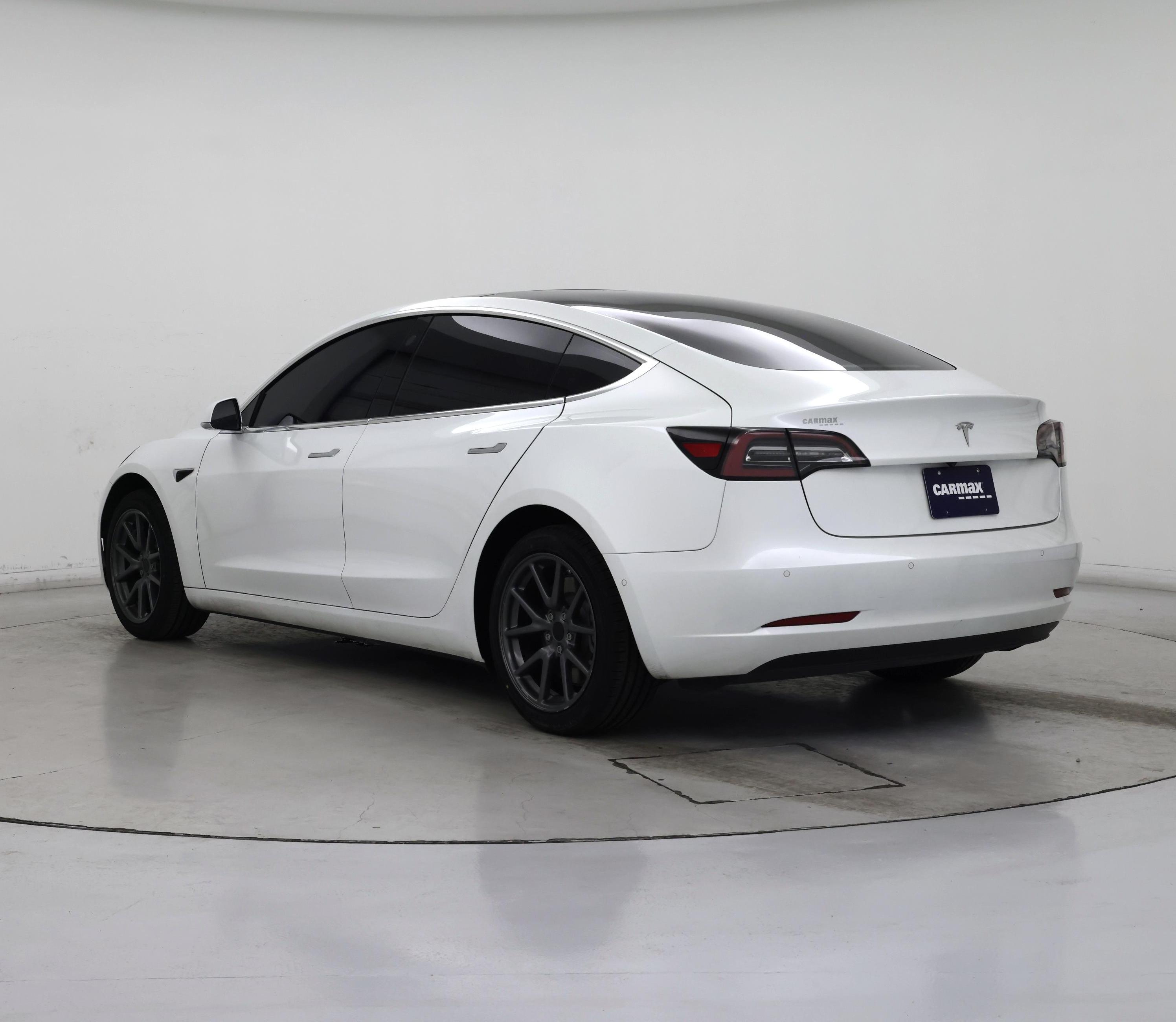 Thumbnail: 2020 Tesla Model 3 - 2