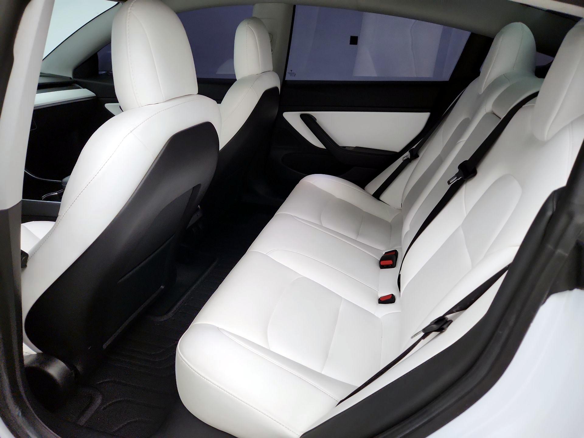 Thumbnail: 2020 Tesla Model 3 - 19