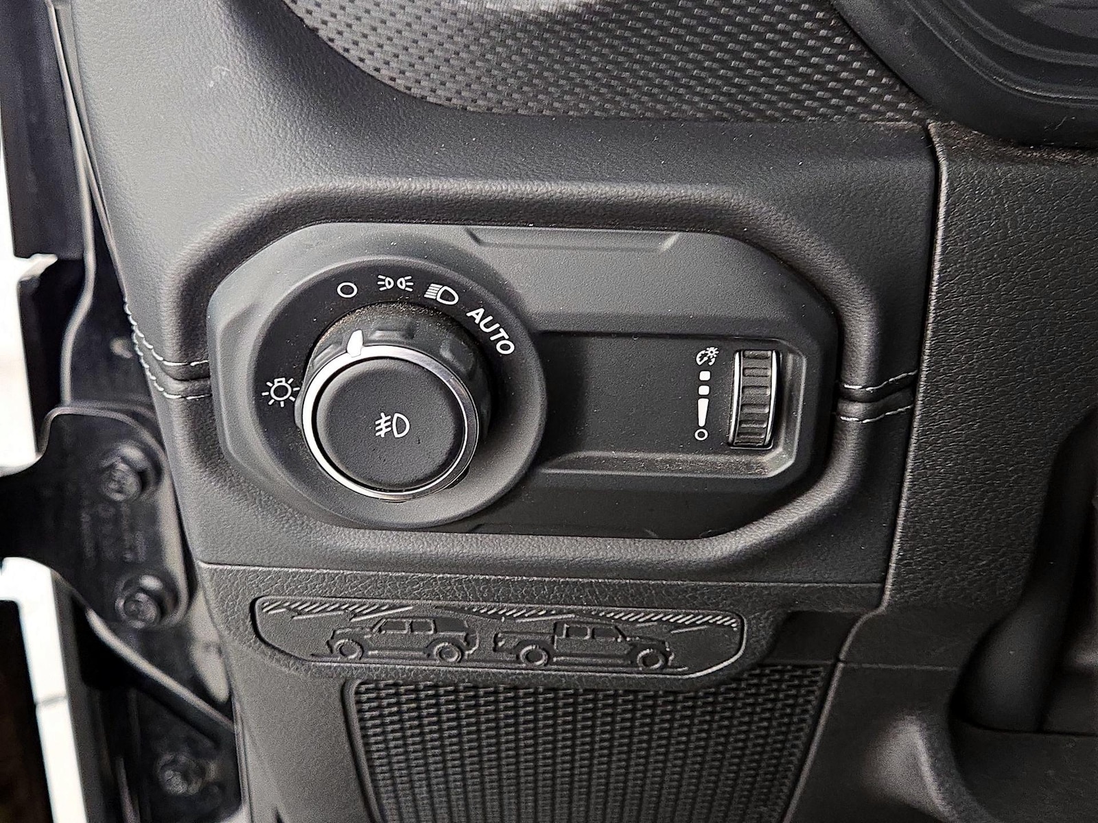 2025 Jeep Wrangler 4-Door Rubicon - Photo 14