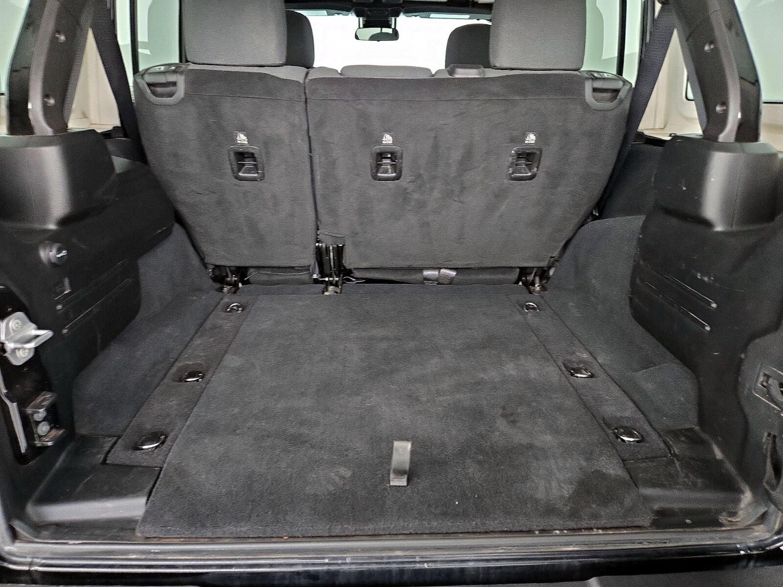 2025 Jeep Wrangler 4-Door Rubicon - Photo 21