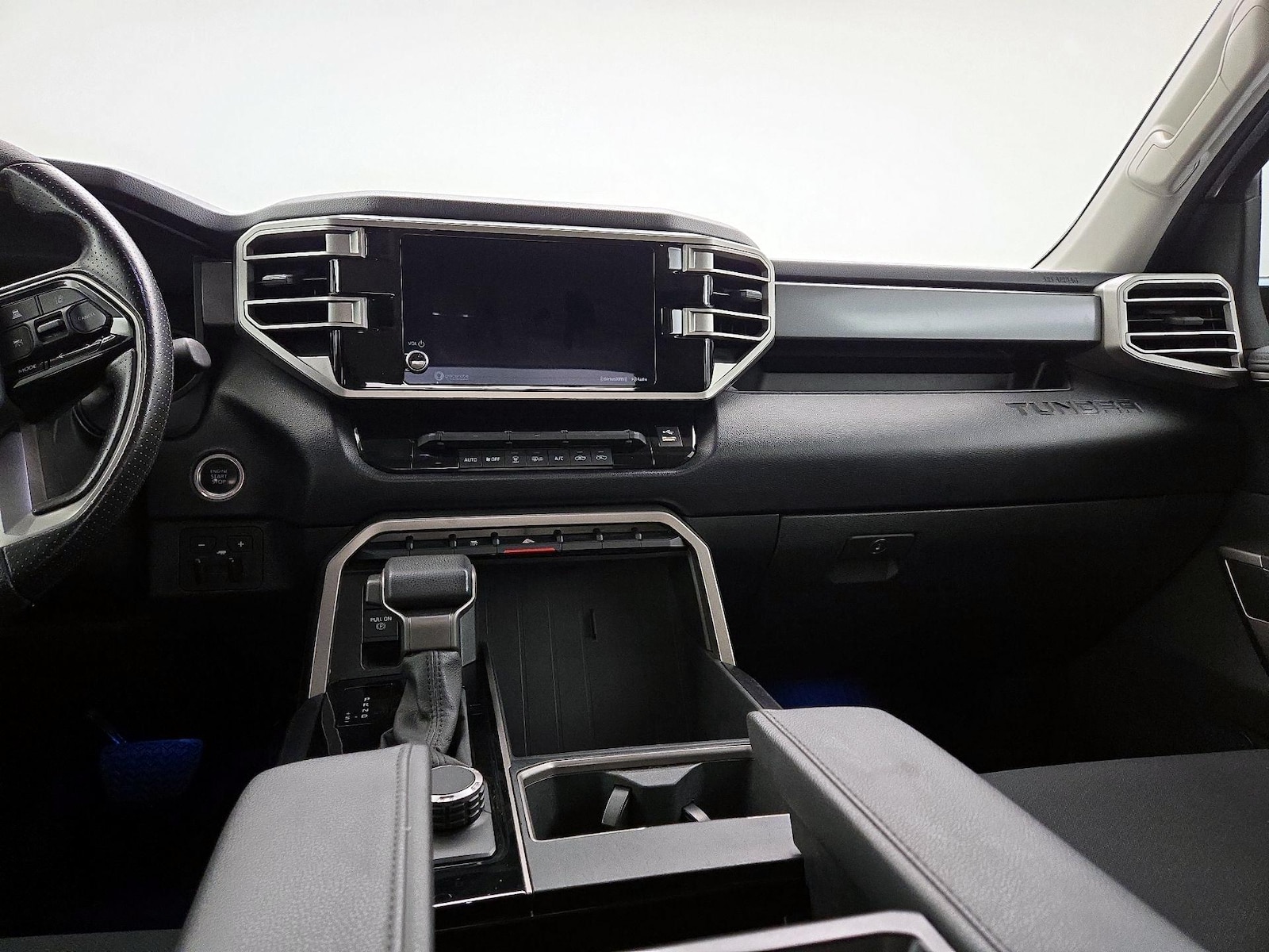 2024 Toyota Tundra SR5 - Photo 10