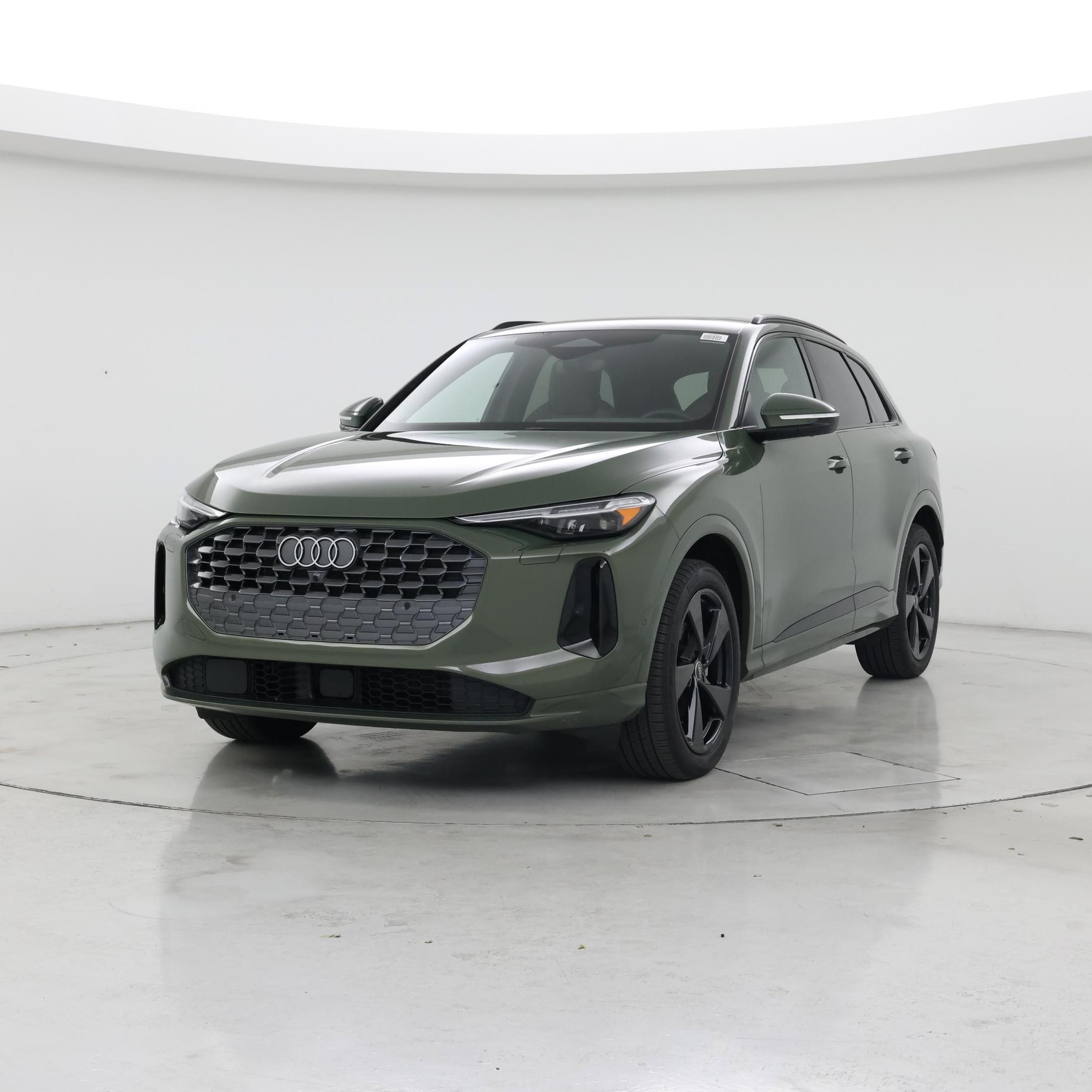 Thumbnail: 2025 Audi Q5 - 4