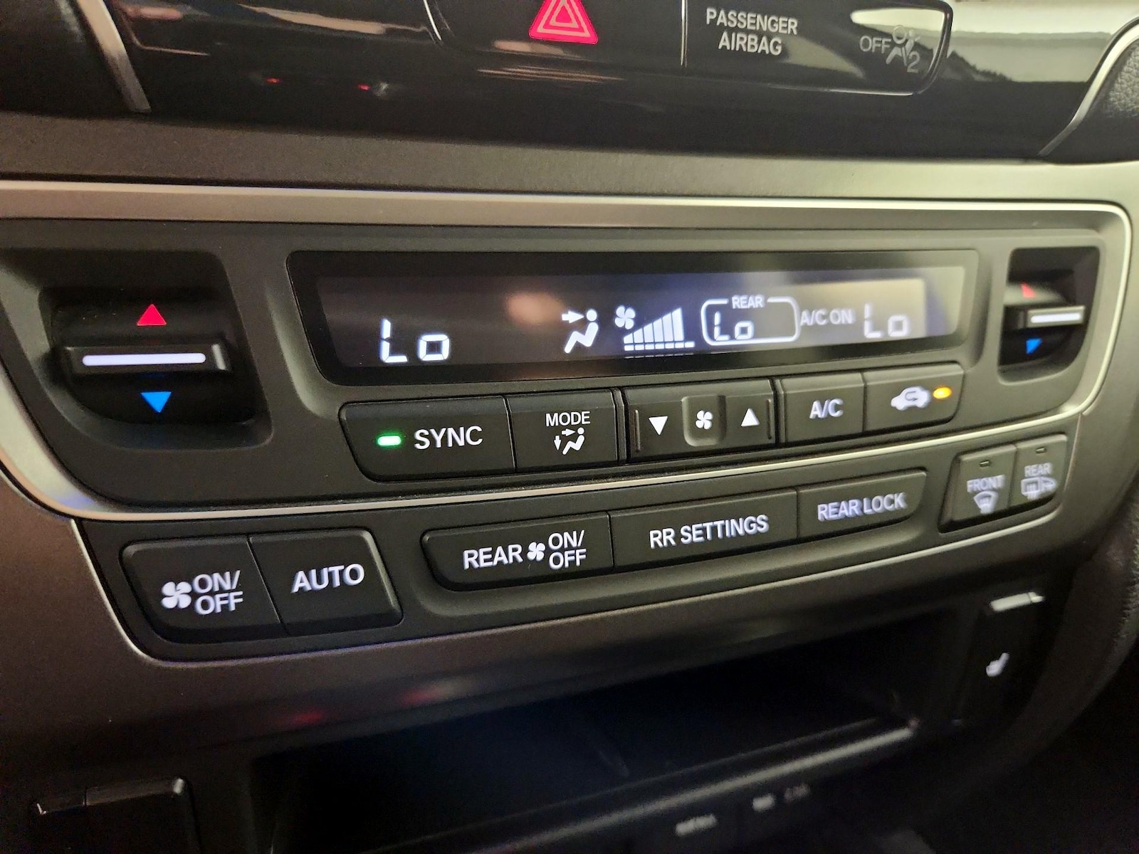 2021 Honda Pilot SE - Photo 15