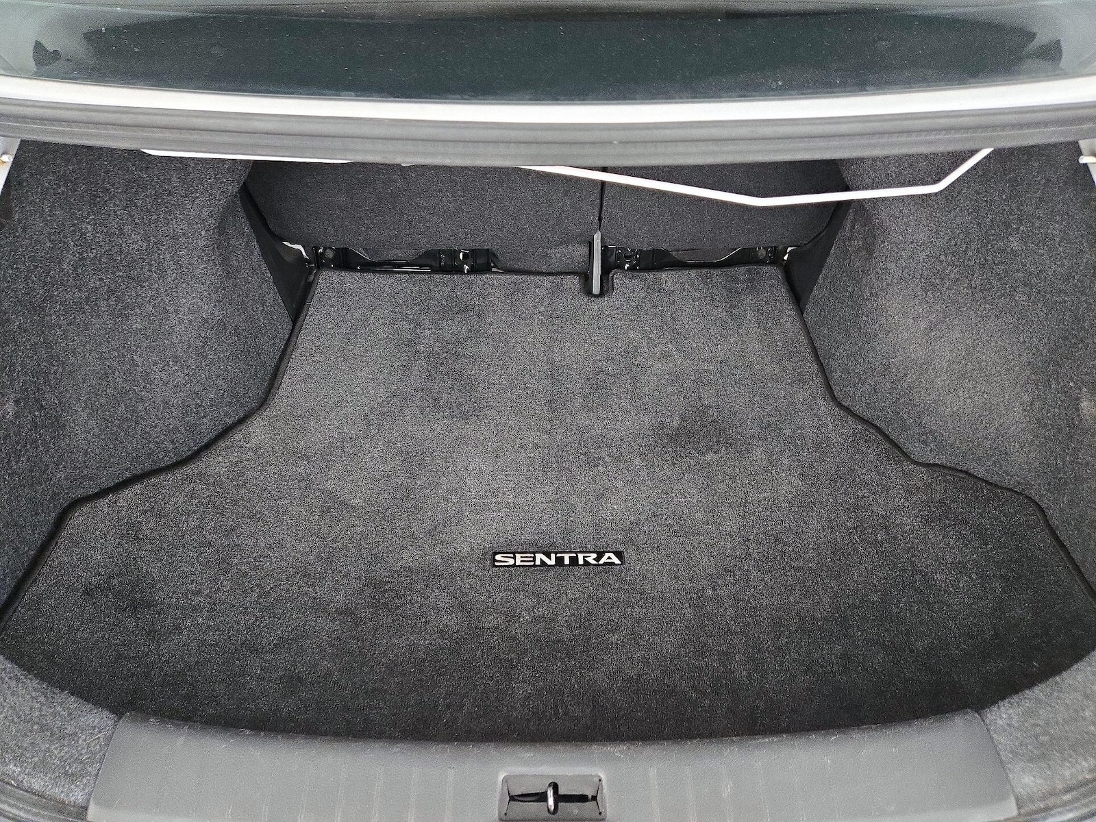 2019 Nissan Sentra SV - Photo 21