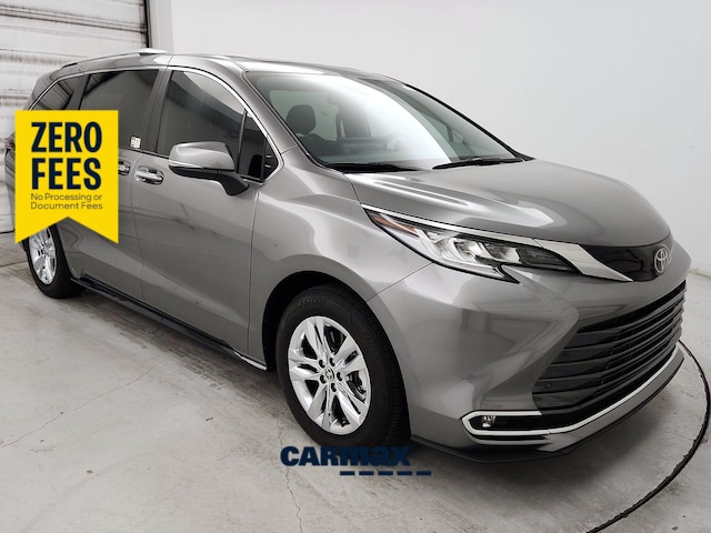 Gray 2026 Toyota Sienna Minivan Front-Wheel Drive Automatic