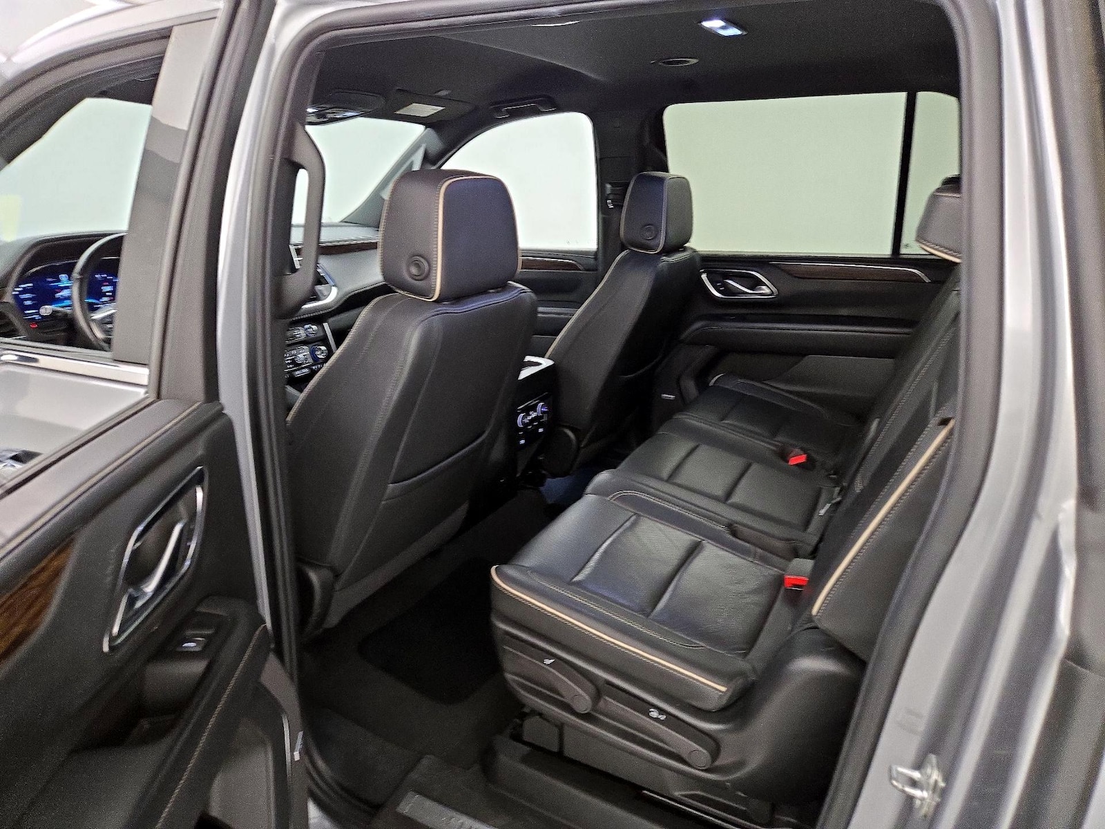 Rear Air Conditioning