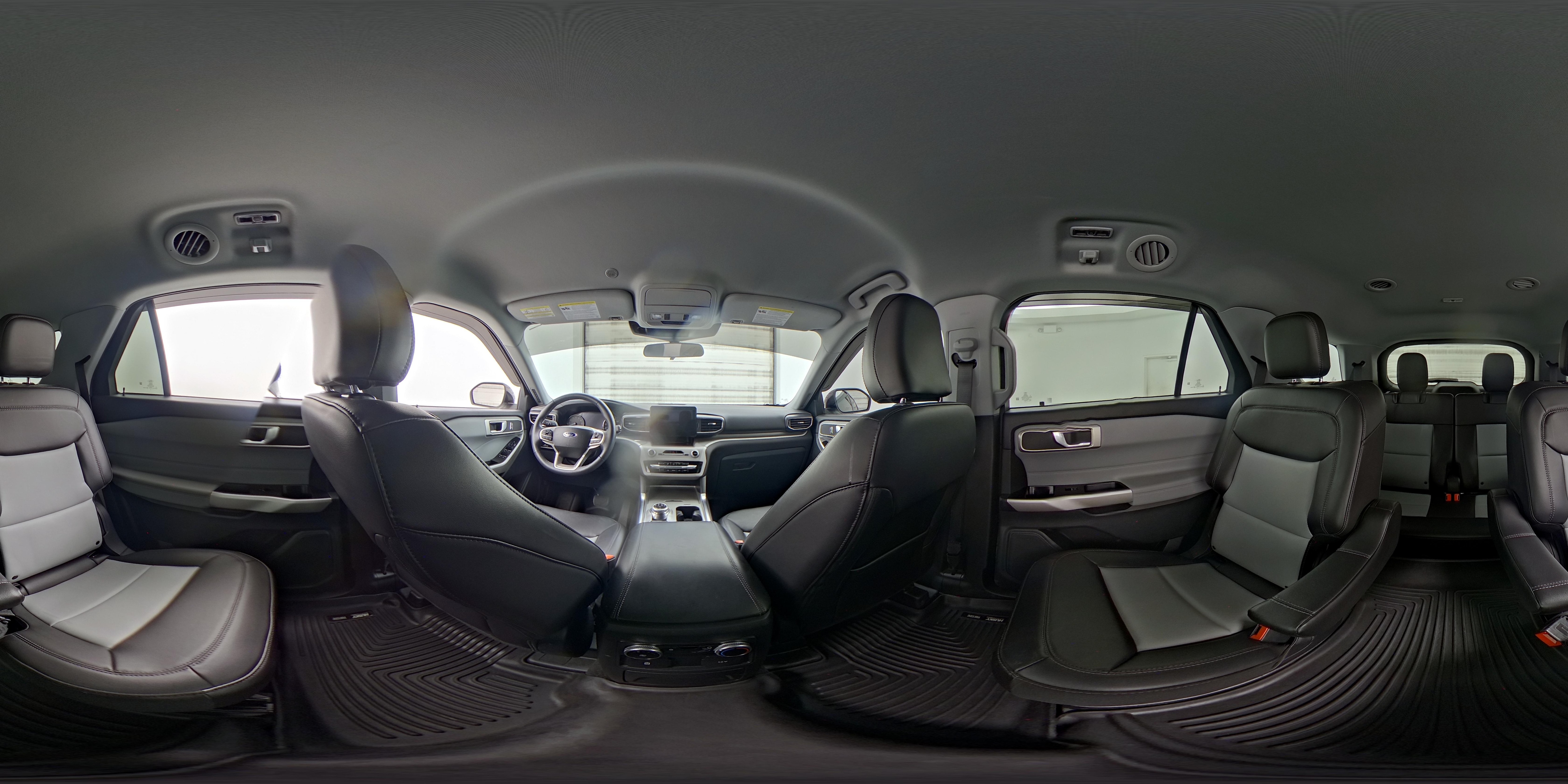 2024 Ford Explorer XLT - Photo 26