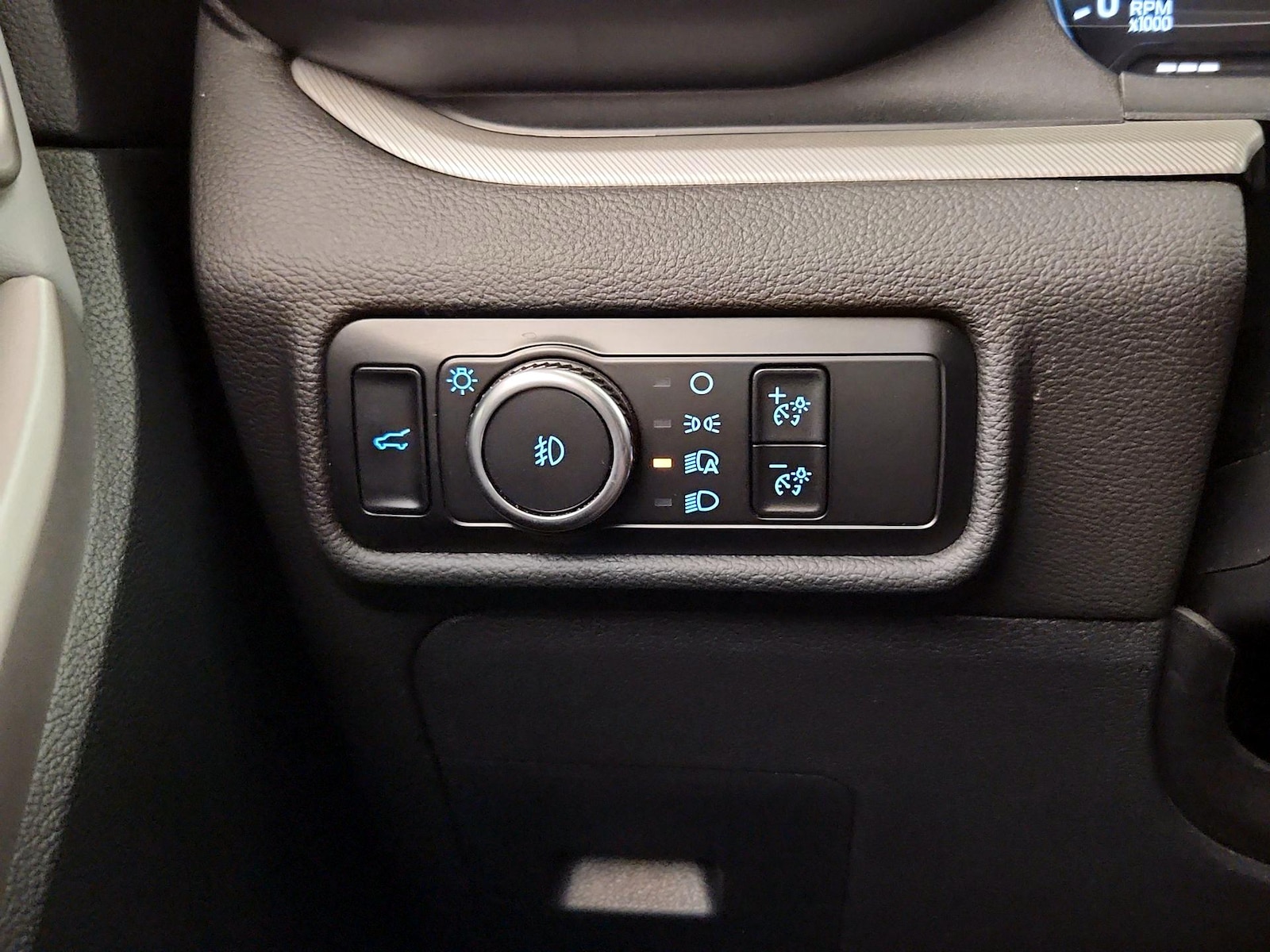 2024 Ford Explorer XLT - Photo 14