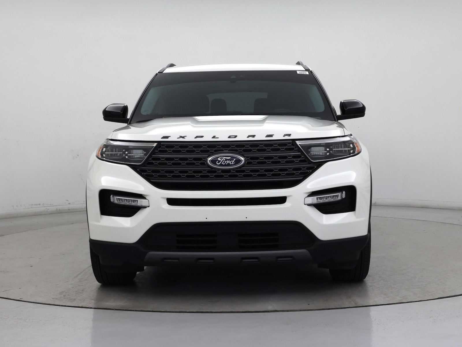 2024 Ford Explorer XLT - Photo 6