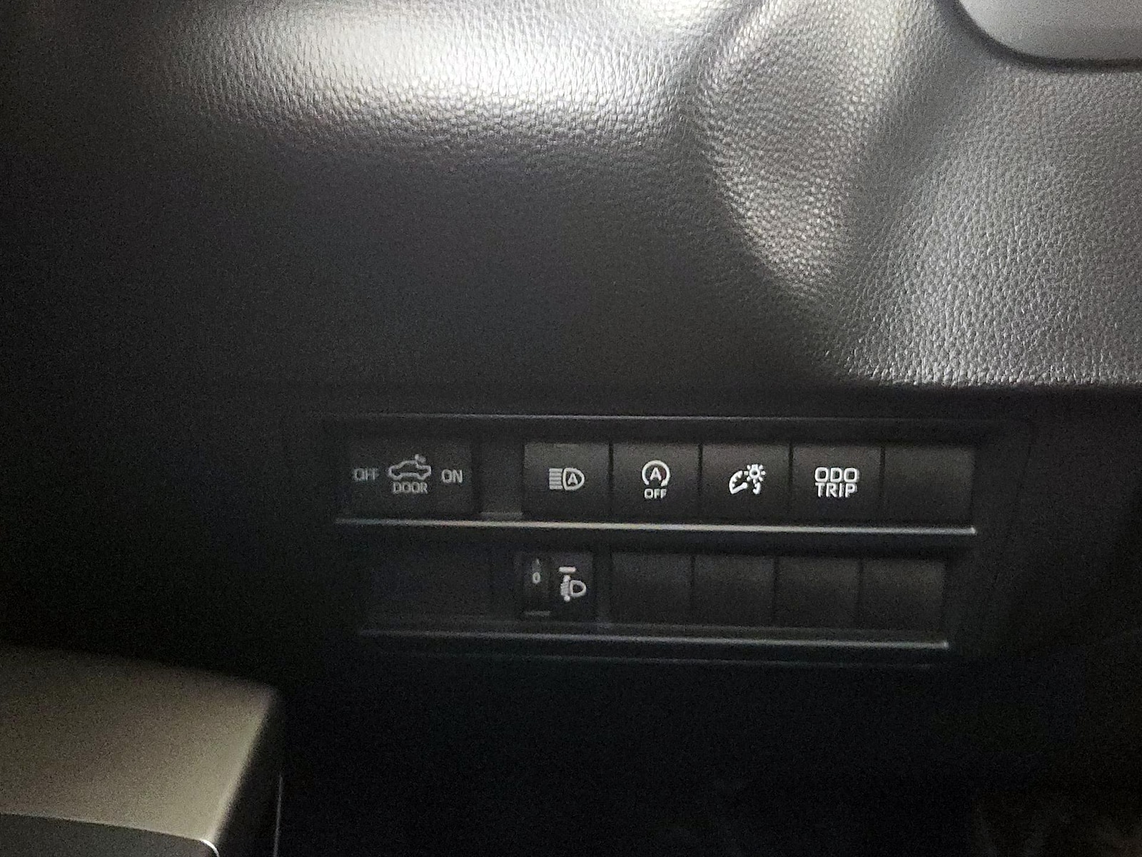 2025 Toyota Tundra SR5 - Photo 14