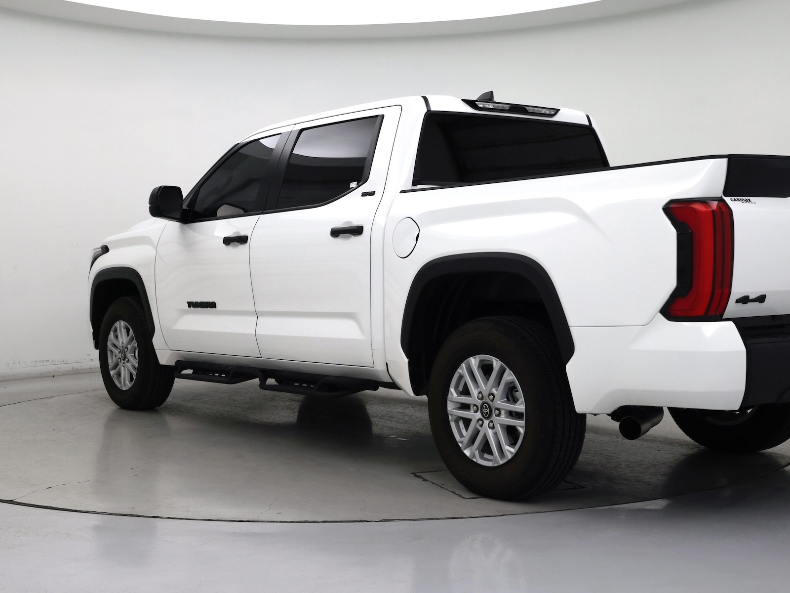 2025 Toyota Tundra SR5 - Photo 3