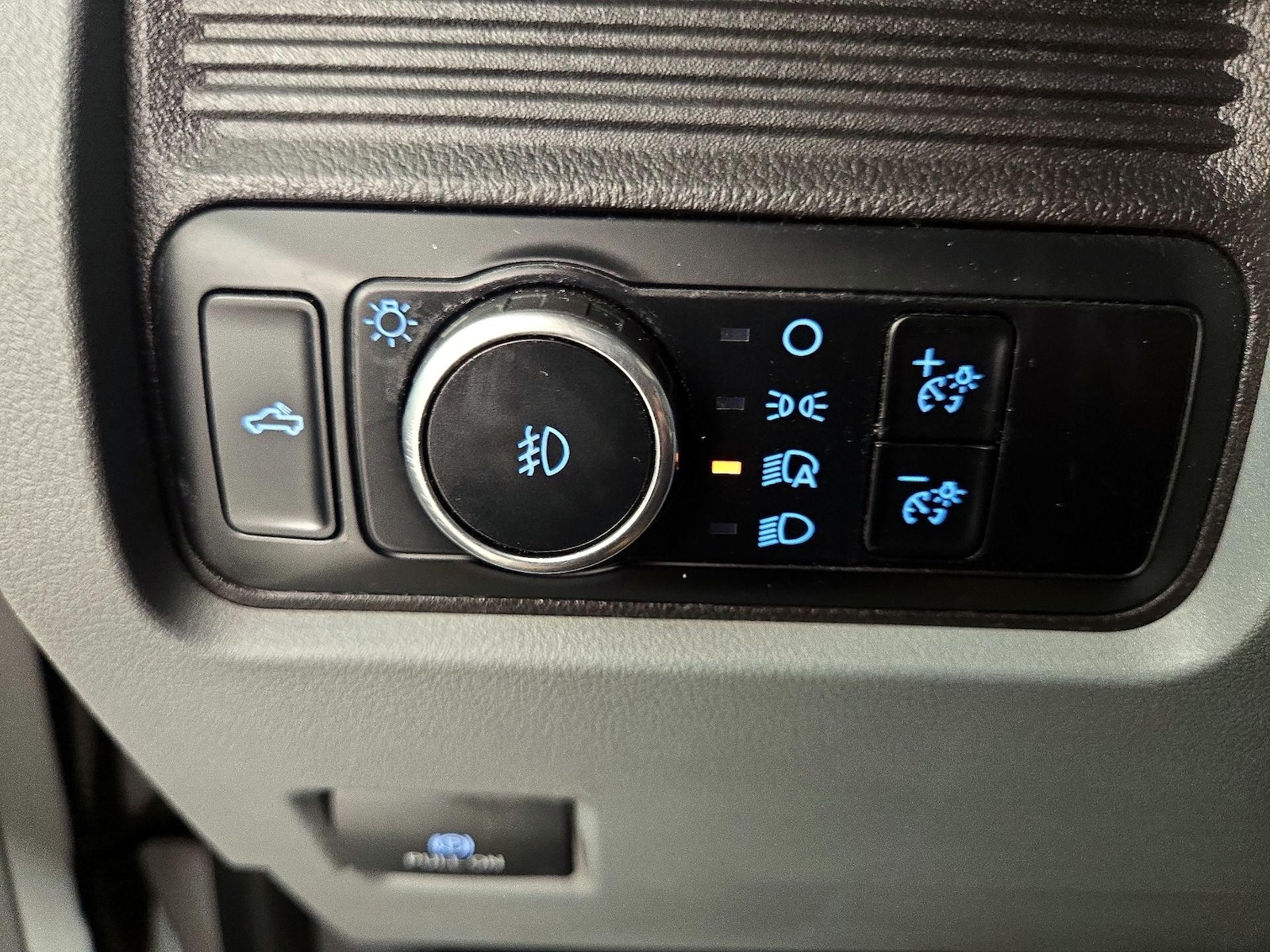 2024 Ford F-350 Super Duty XLT - Photo 14