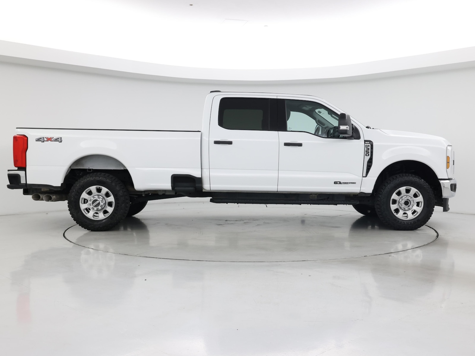2024 Ford F-350 Super Duty XLT - Photo 8