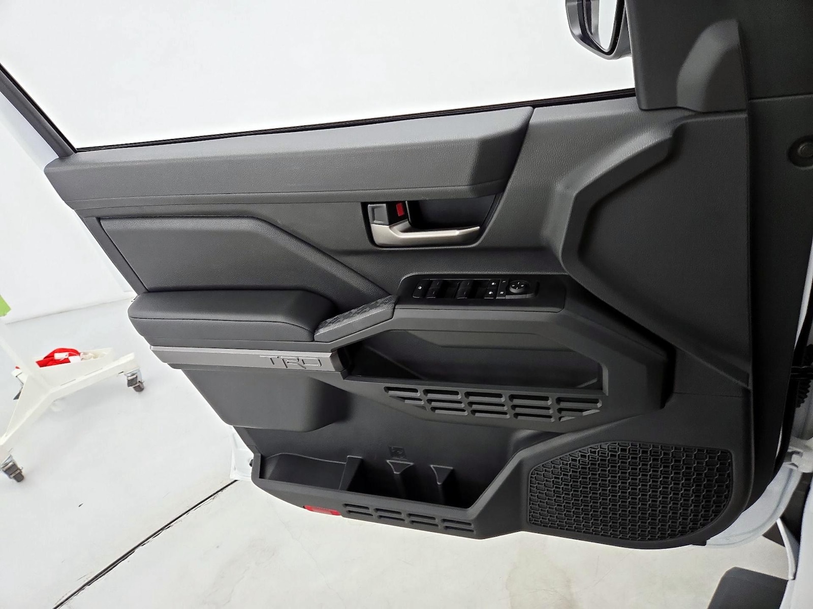 2026 Toyota Tacoma TRD Sport - Photo 13