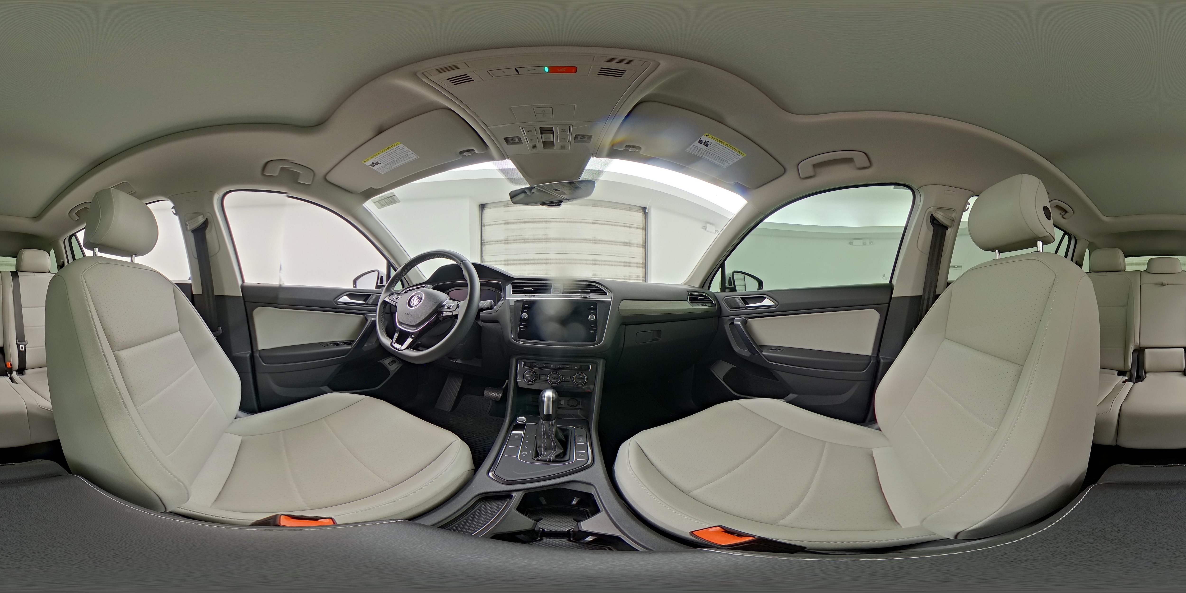 2021 Volkswagen Tiguan SEL - Photo 15