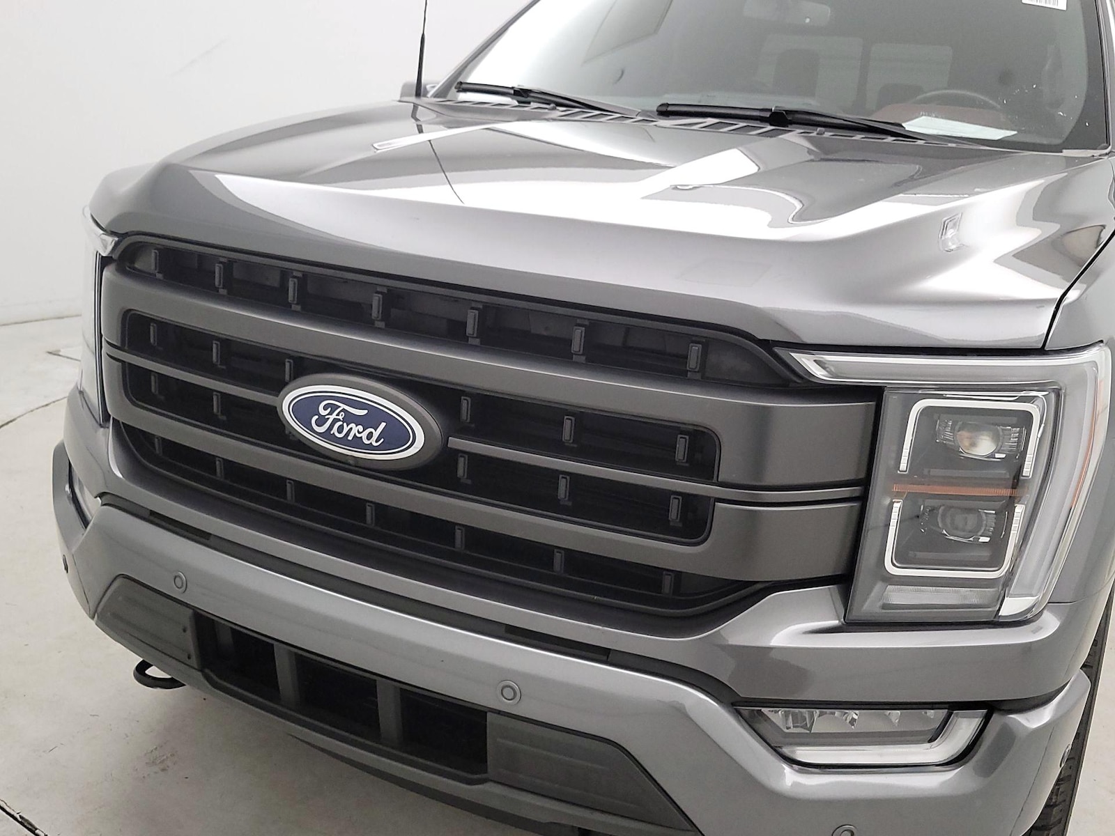 2023 Ford F-150 Lariat - Photo 2