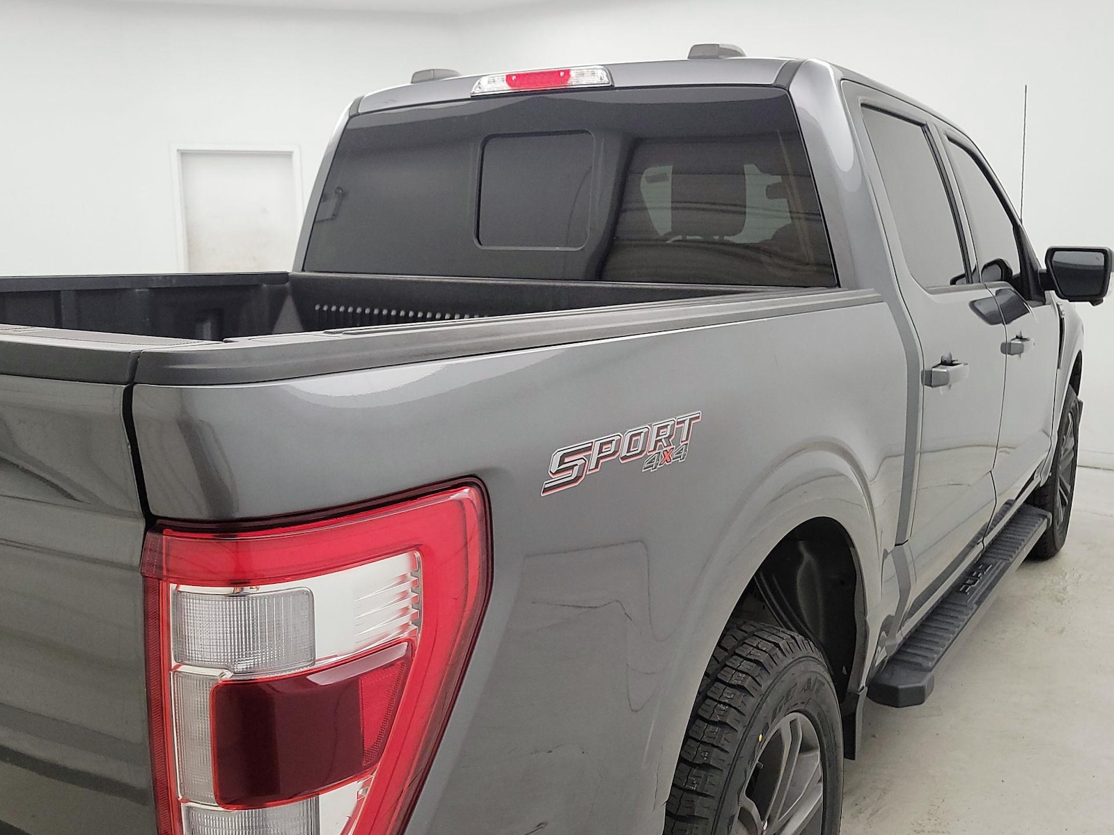 2023 Ford F-150 Lariat - Photo 5