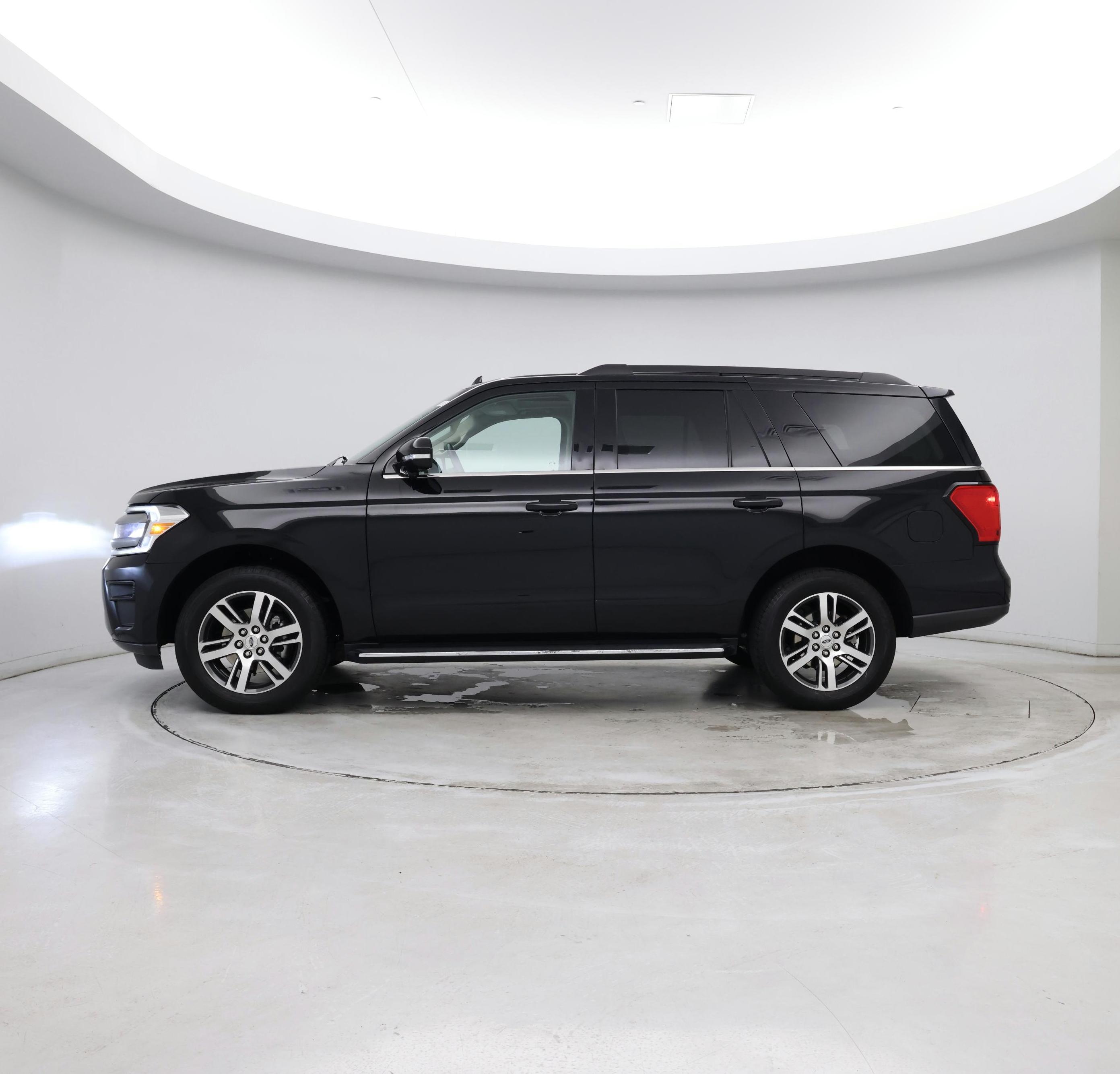 Thumbnail: 2023 Ford Expedition - 2