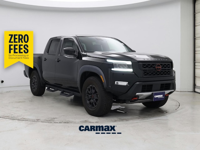 Black 2022 Nissan Frontier Pickup Truck Four-Wheel Drive Automatic