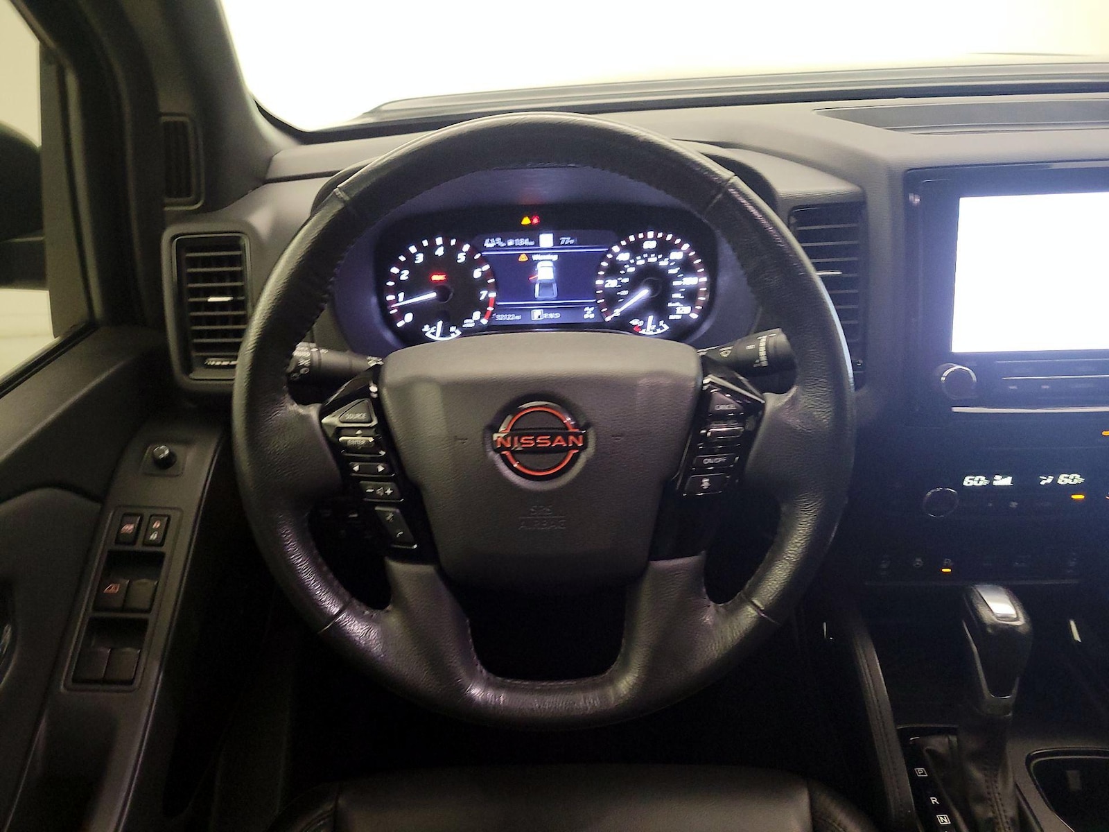 2022 Nissan Frontier PRO-4X - Photo 11