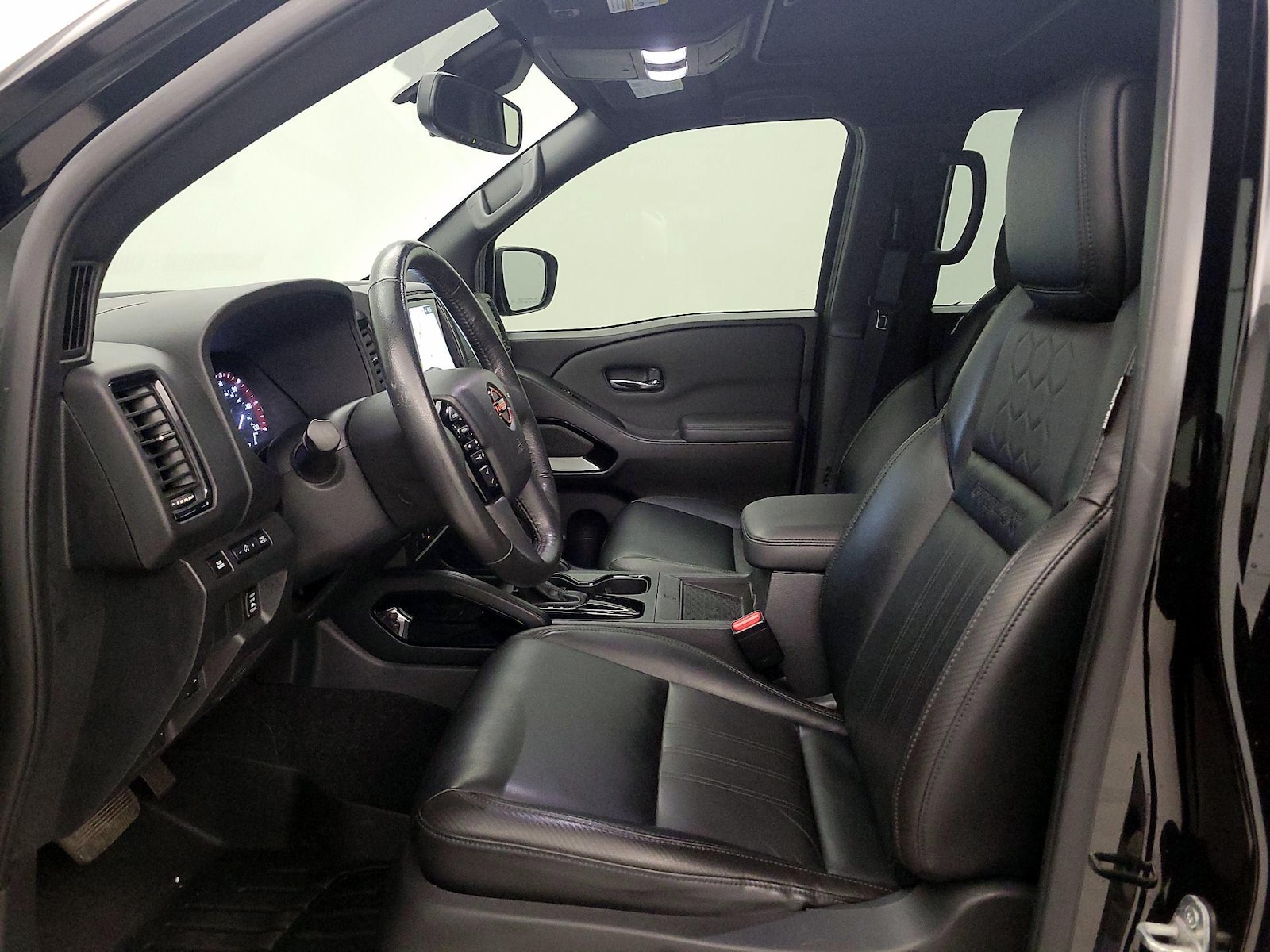 2022 Nissan Frontier PRO-4X - Photo 12