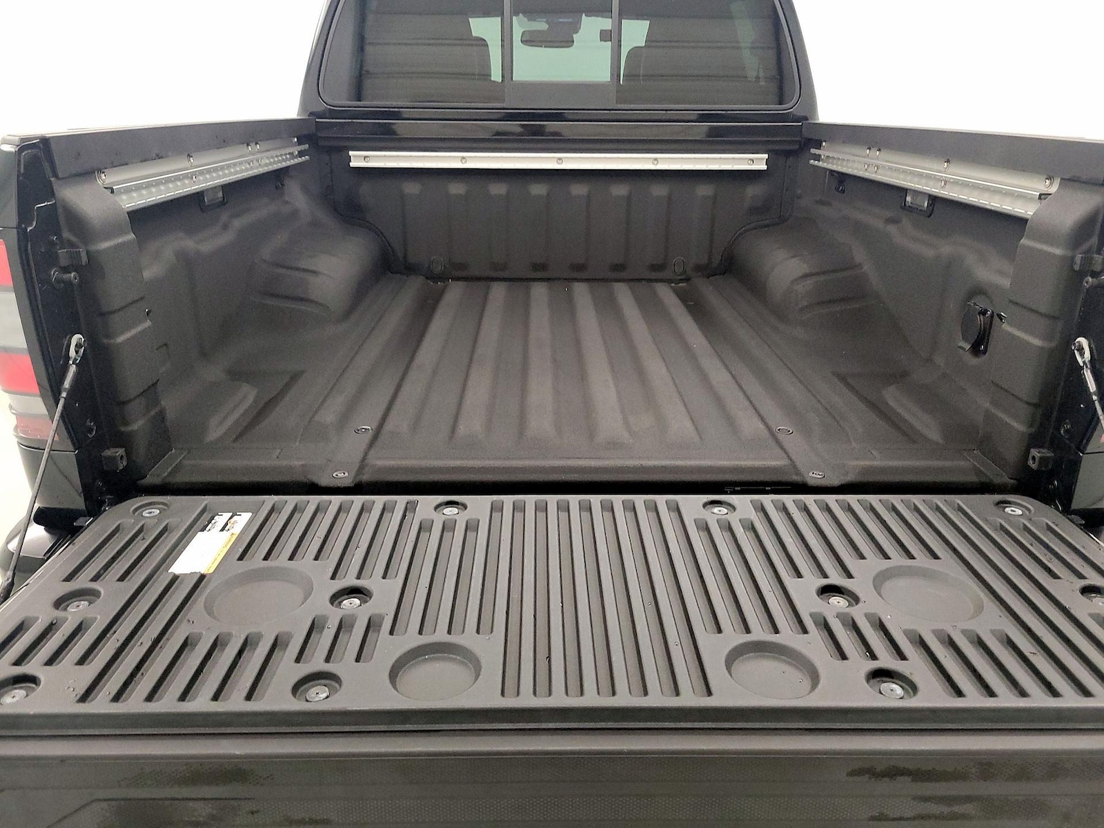 2022 Nissan Frontier PRO-4X - Photo 23
