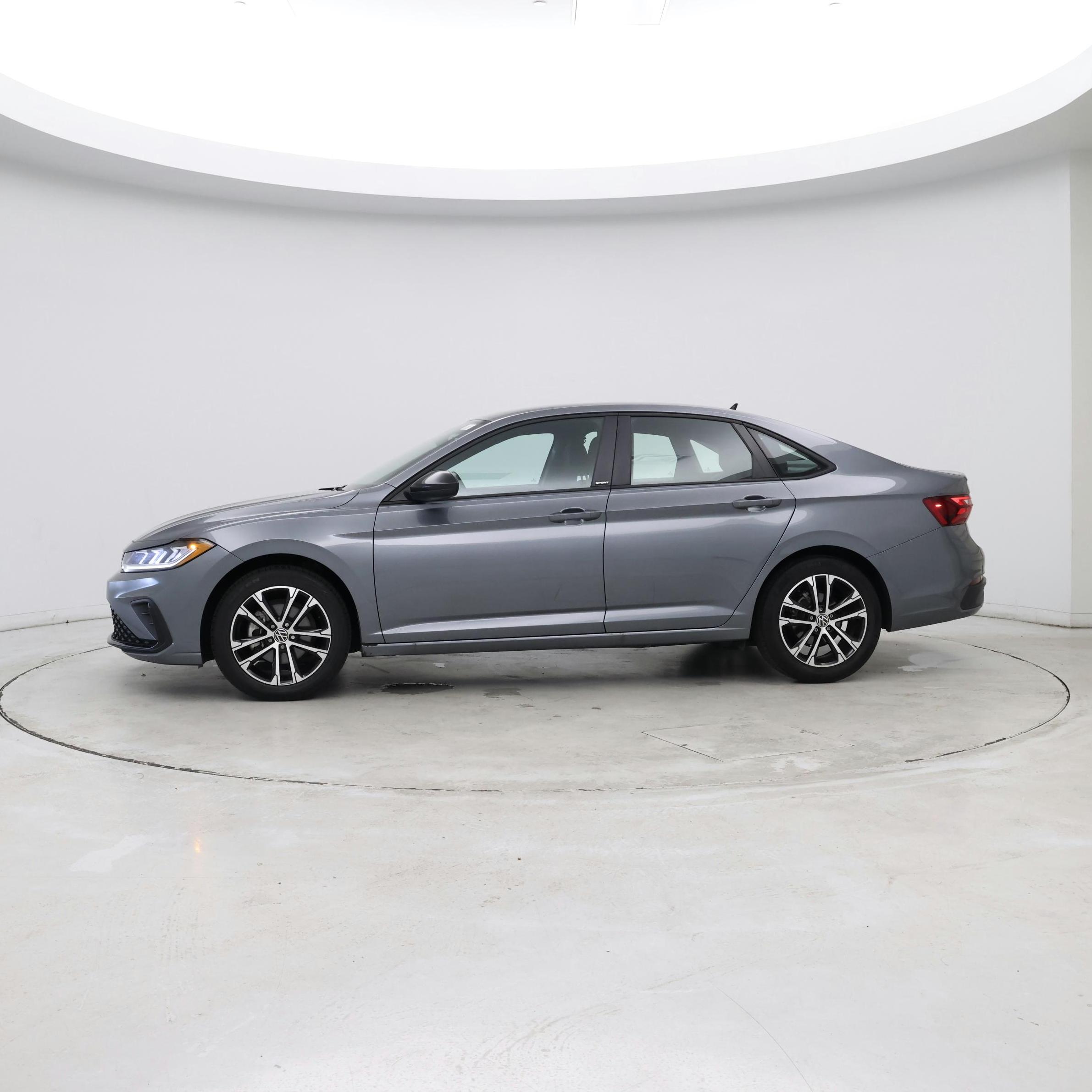 Thumbnail: 2025 Volkswagen Jetta - 2