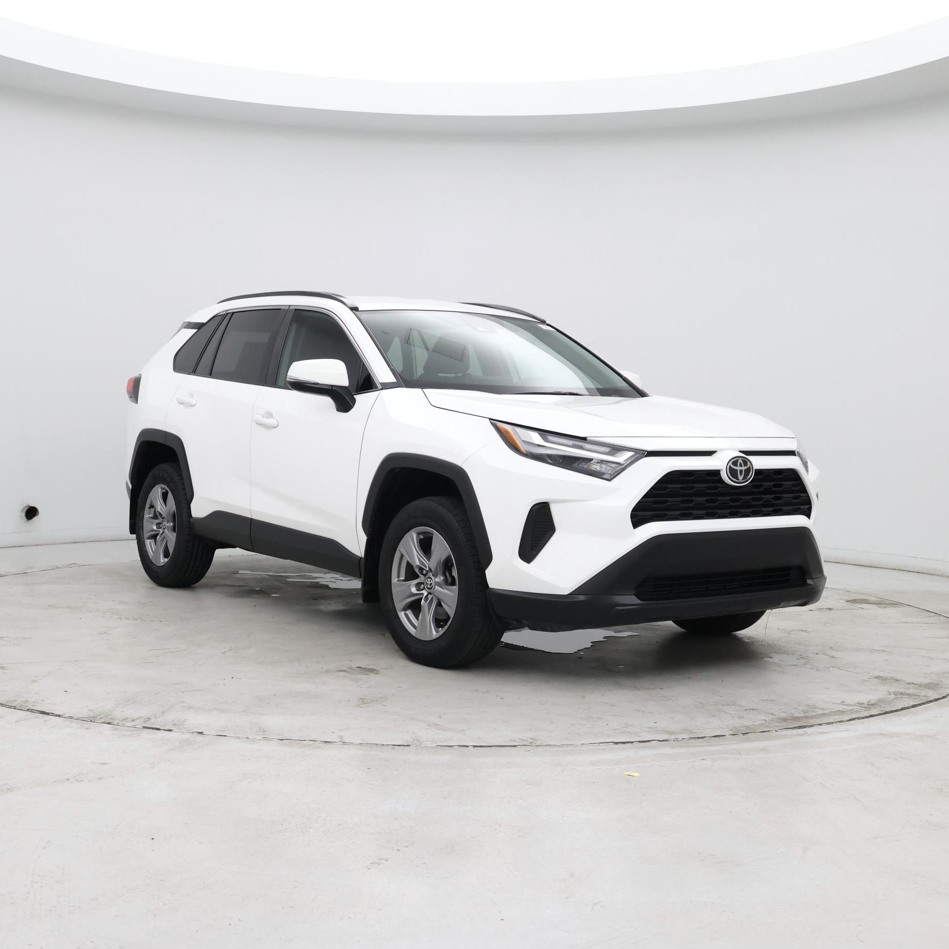 White 2024 Toyota RAV4 SUV / Crossover Front-Wheel Drive Automatic