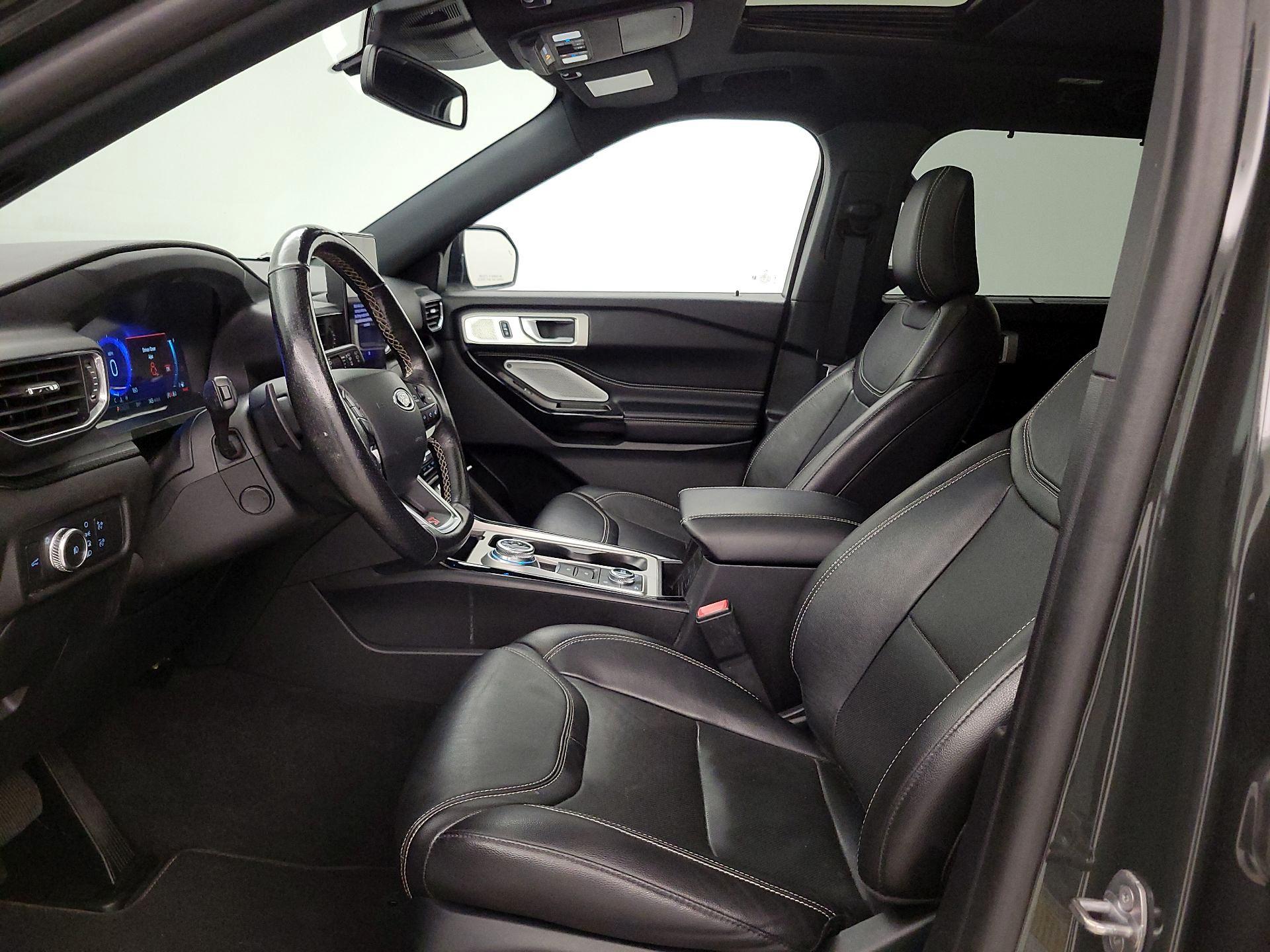 Thumbnail: 2022 Ford Explorer - 9