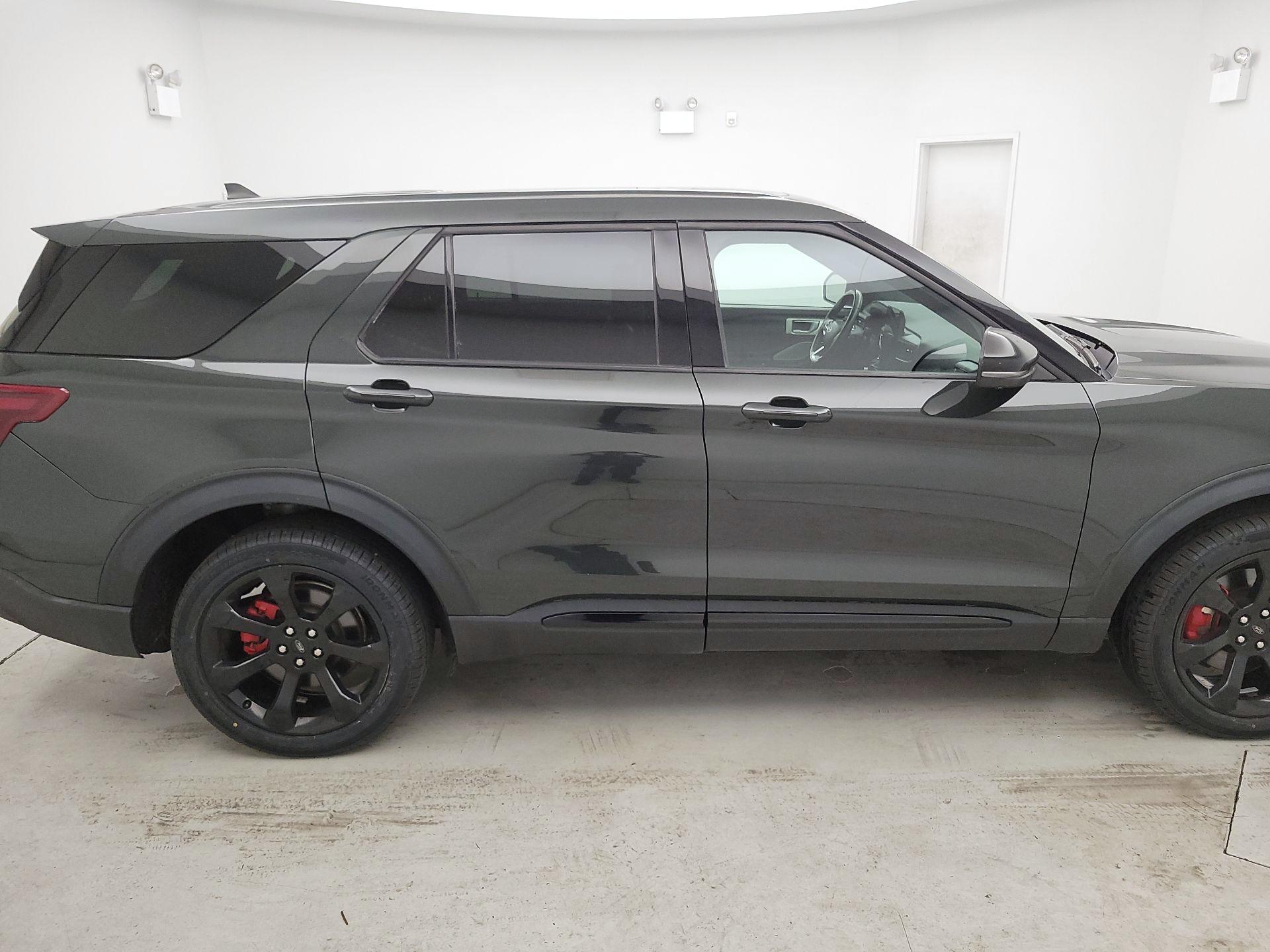 Thumbnail: 2022 Ford Explorer - 4